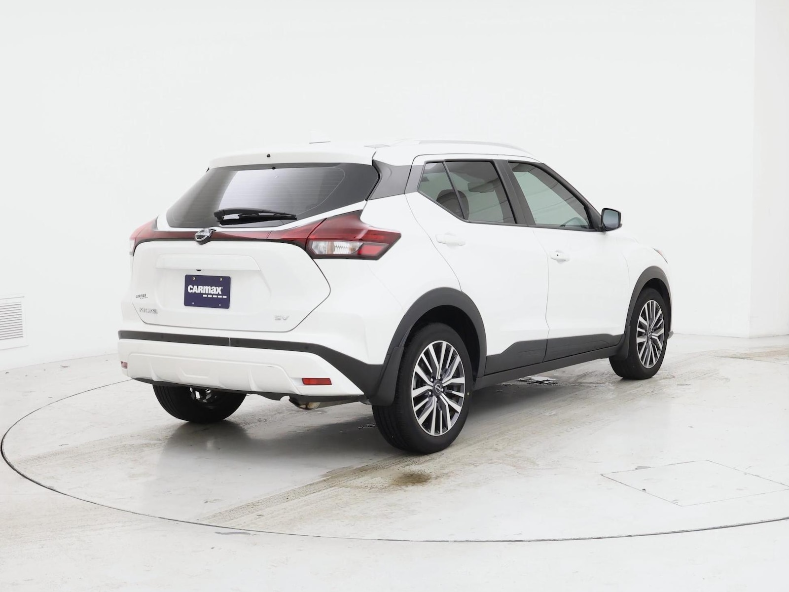 2023 Nissan Kicks SV - Photo 9