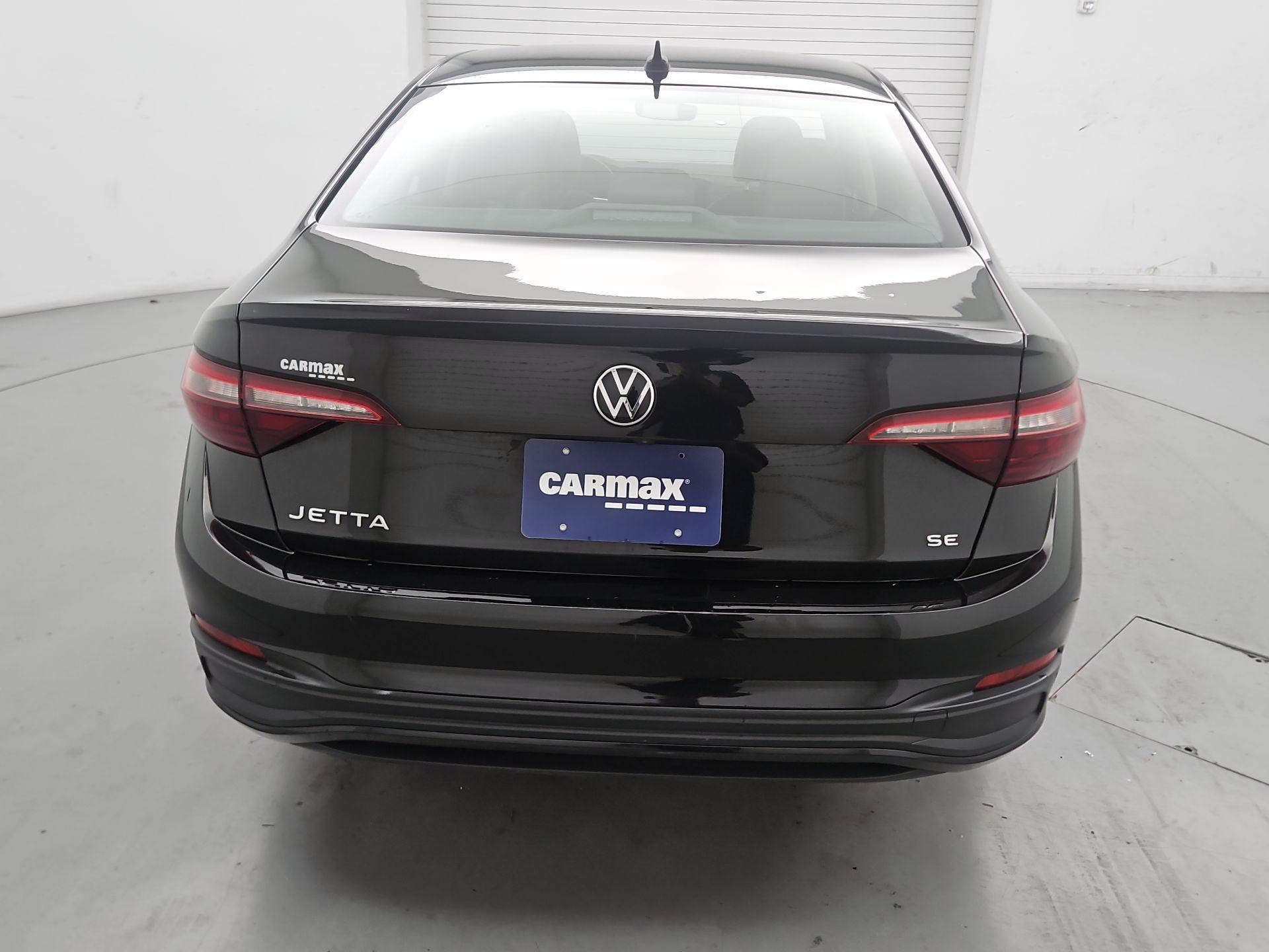 Thumbnail: 2024 Volkswagen Jetta - 6