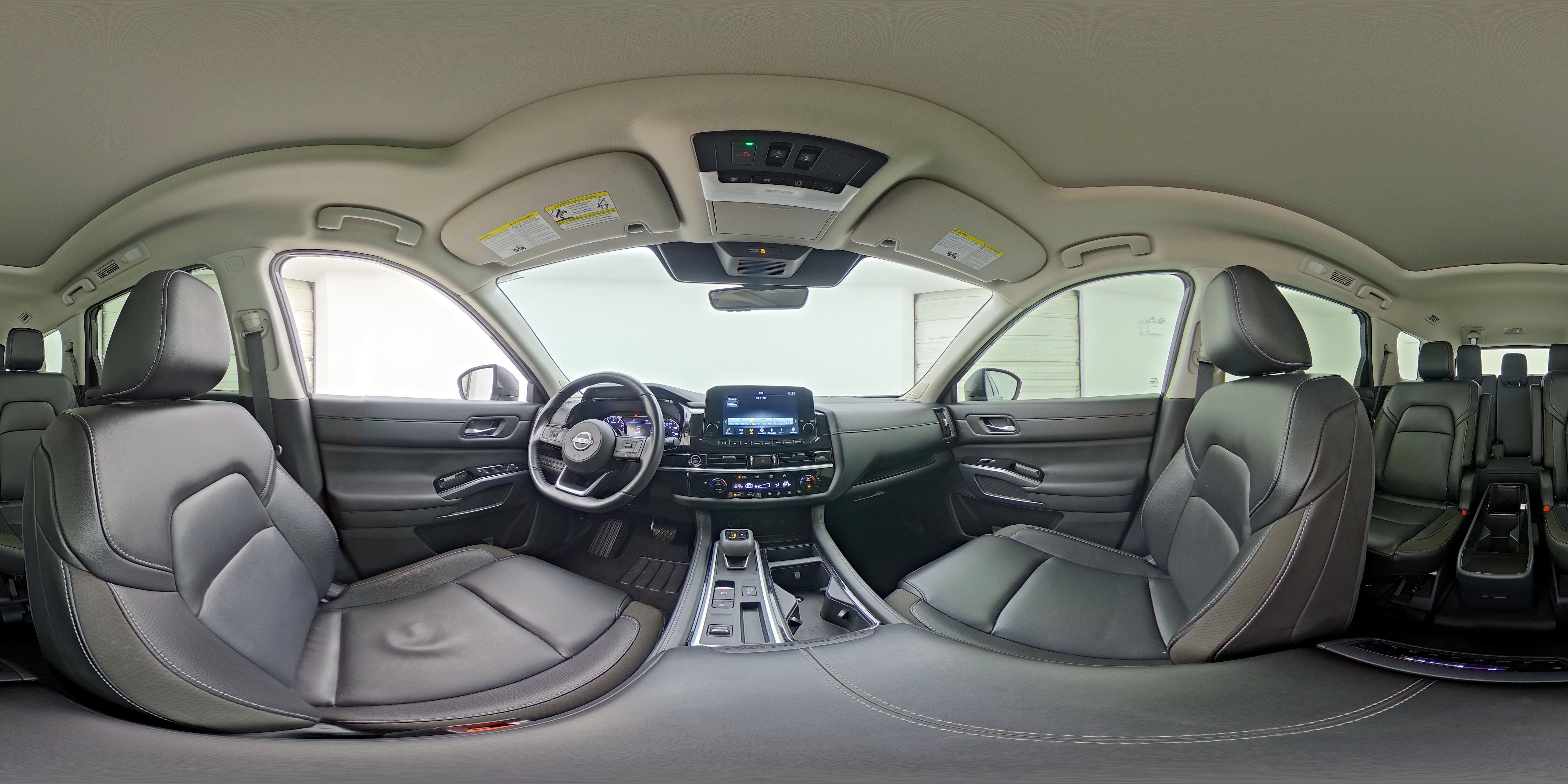 2024 Nissan Pathfinder SL - Photo 25