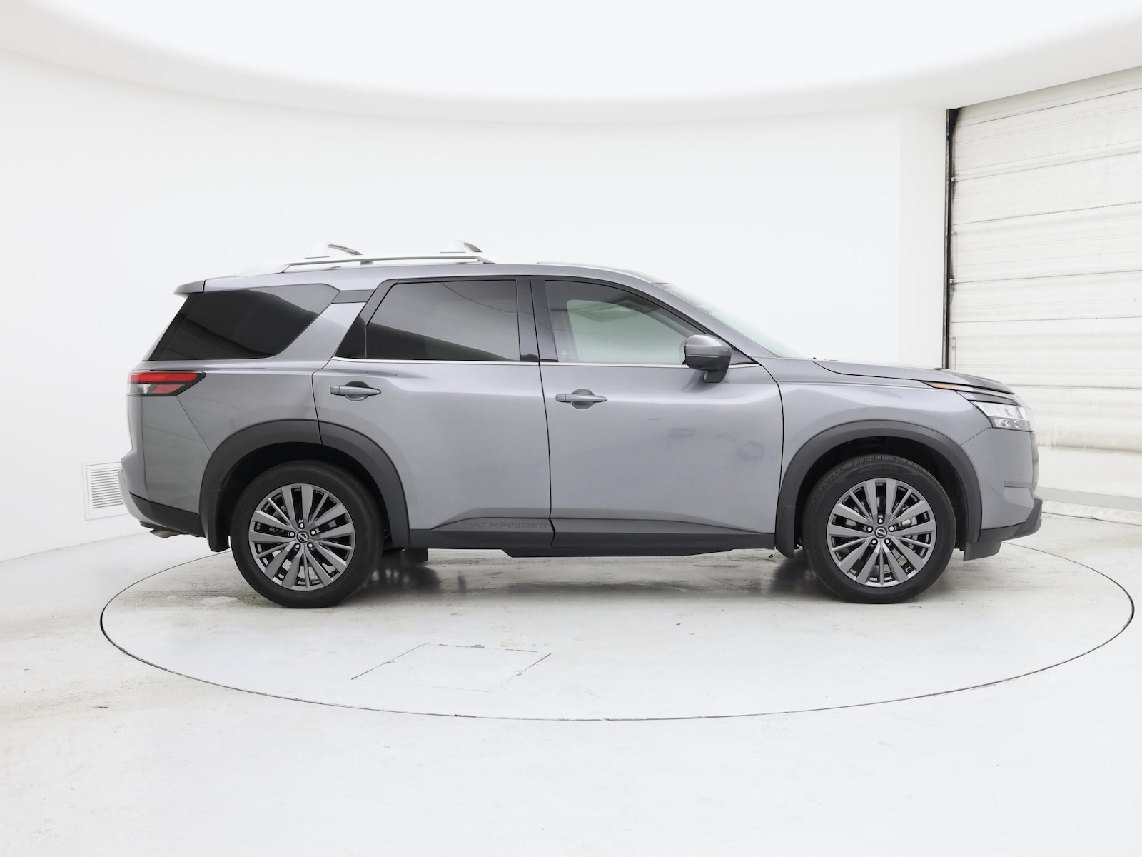 2024 Nissan Pathfinder SL - Photo 8