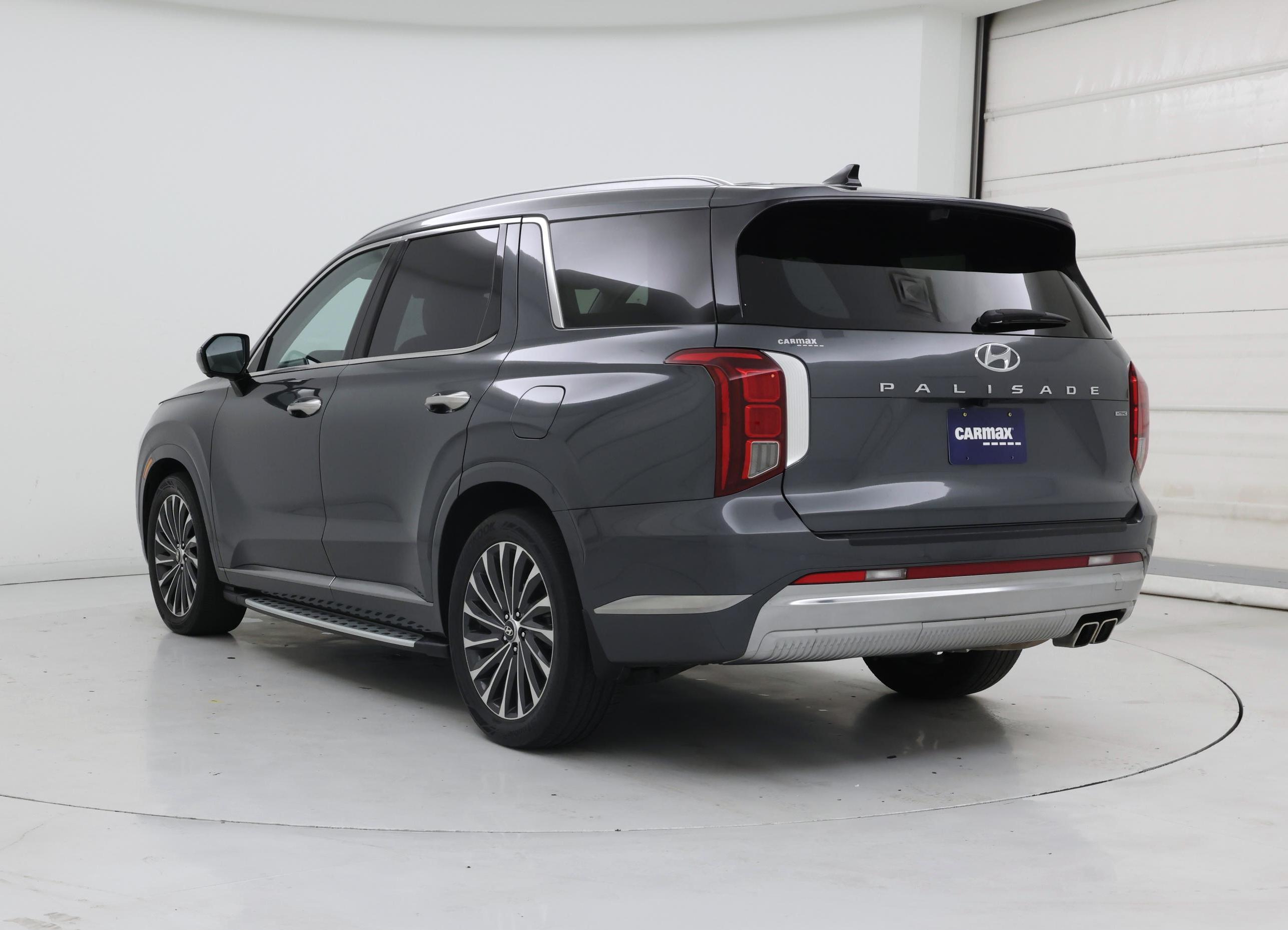 Thumbnail: 2023 Hyundai Palisade - 2