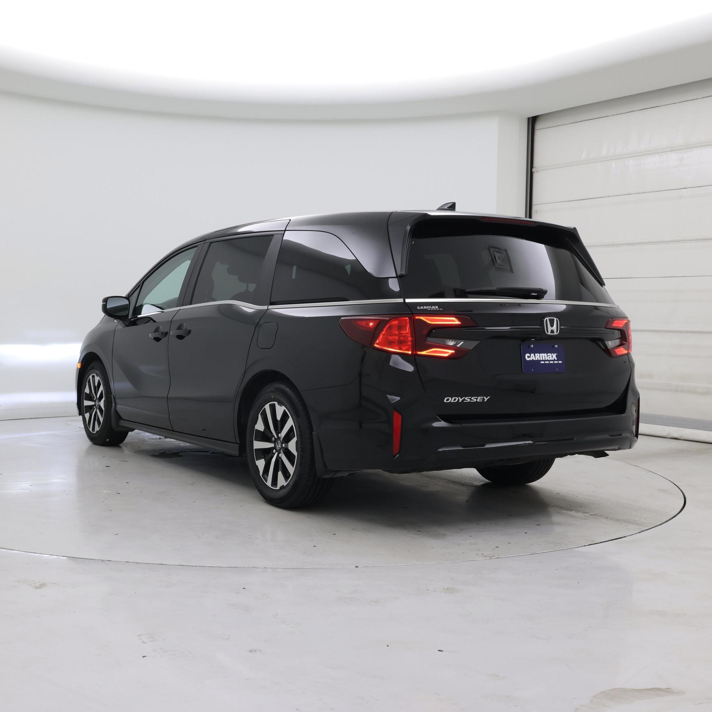 Thumbnail: 2025 Honda Odyssey - 2