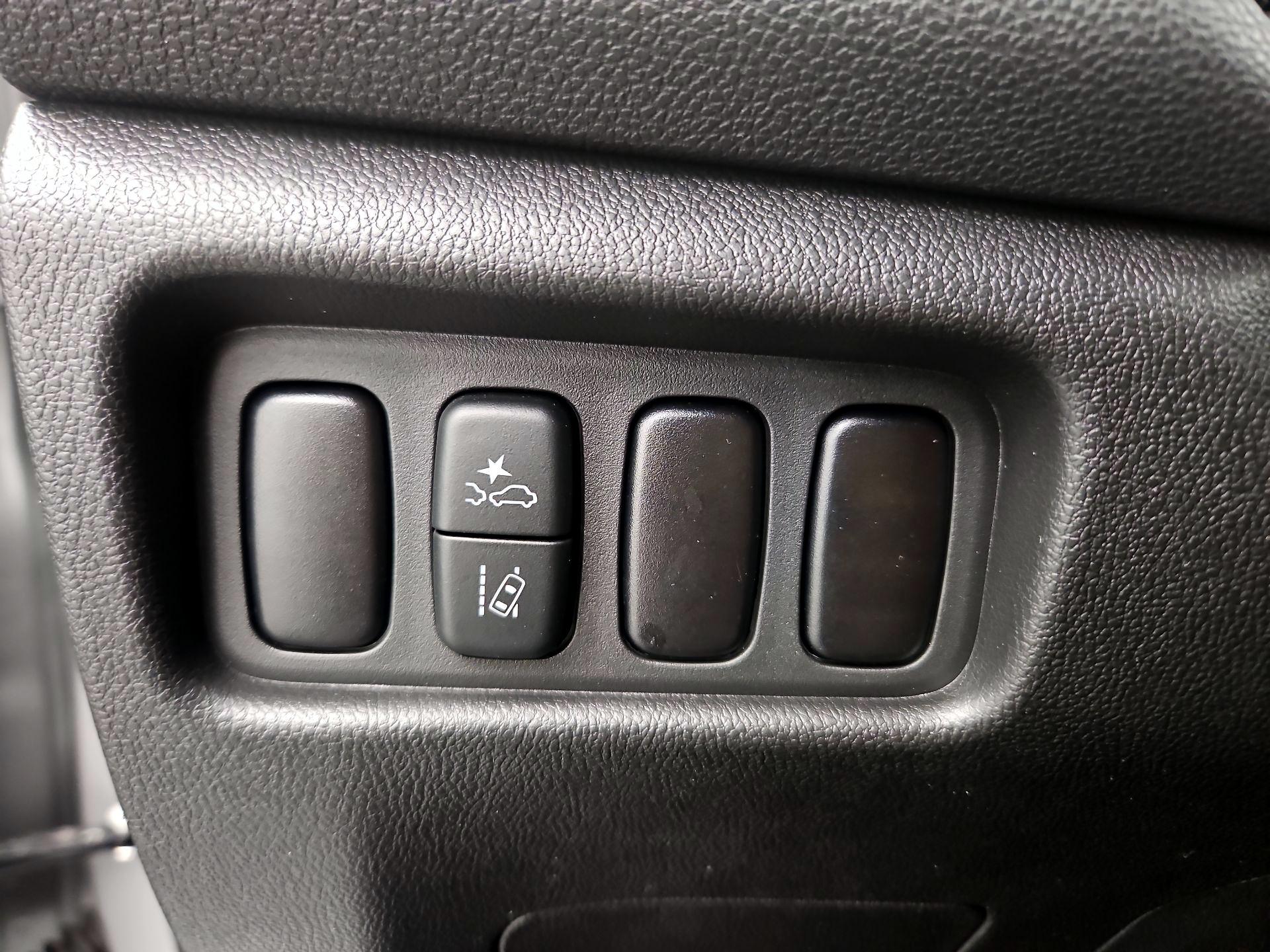 Thumbnail: 2025 Mitsubishi Outlander Sport - 11