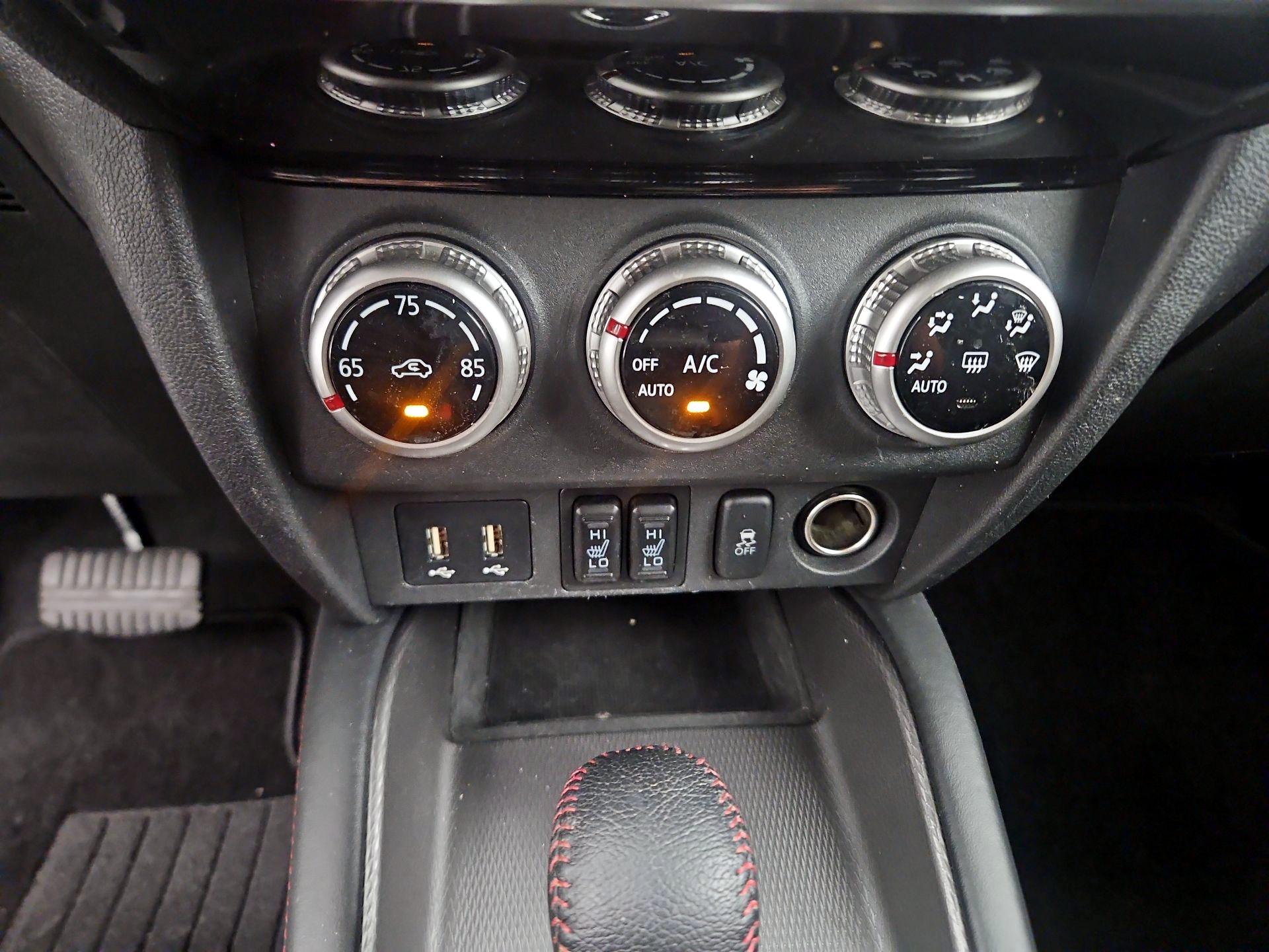 Thumbnail: 2025 Mitsubishi Outlander Sport - 14
