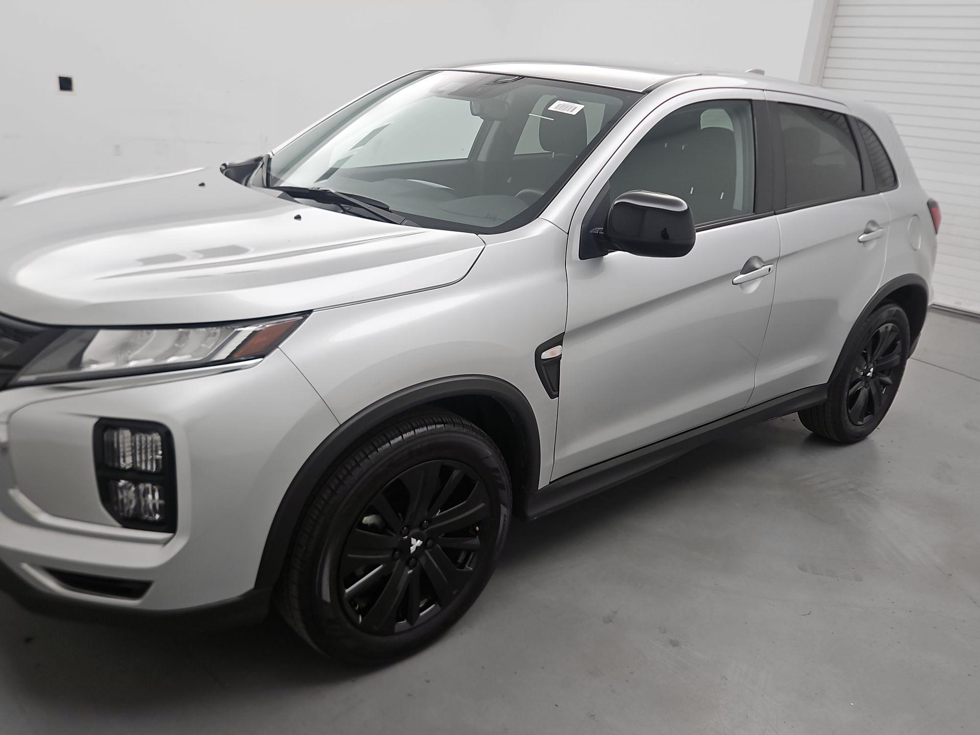 Thumbnail: 2025 Mitsubishi Outlander Sport - 3