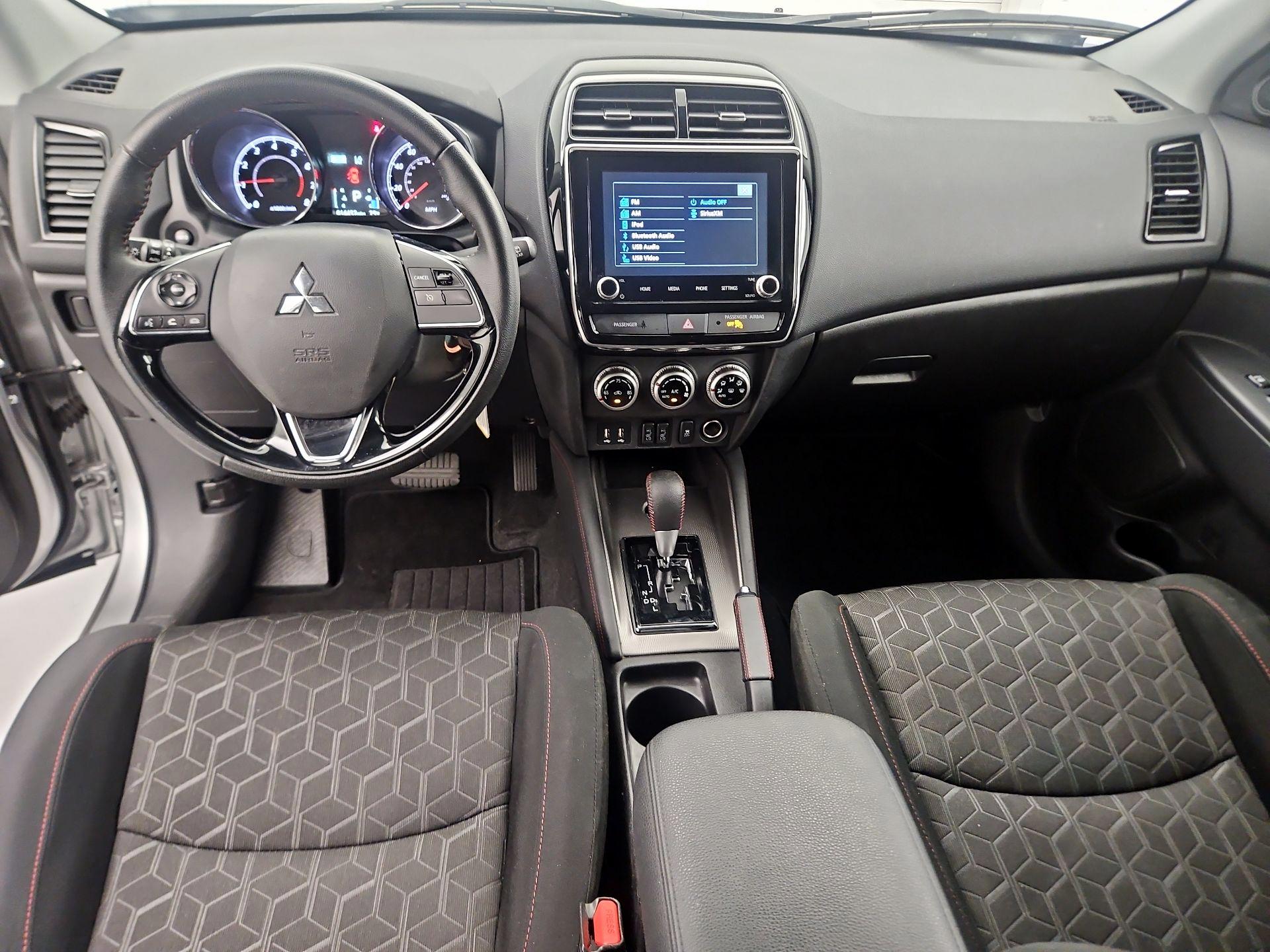 Thumbnail: 2025 Mitsubishi Outlander Sport - 8