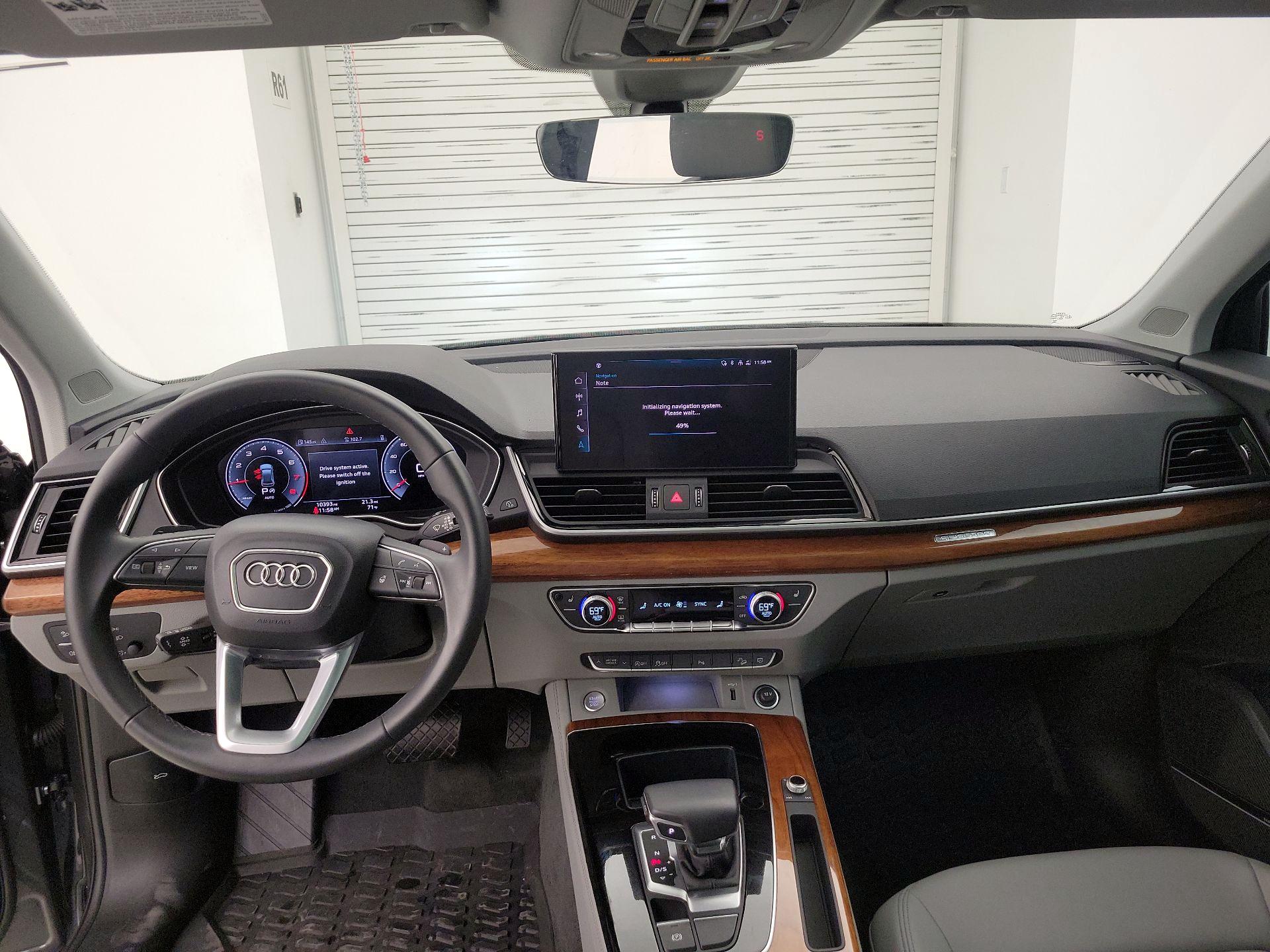 Thumbnail: 2023 Audi Q5 - 9