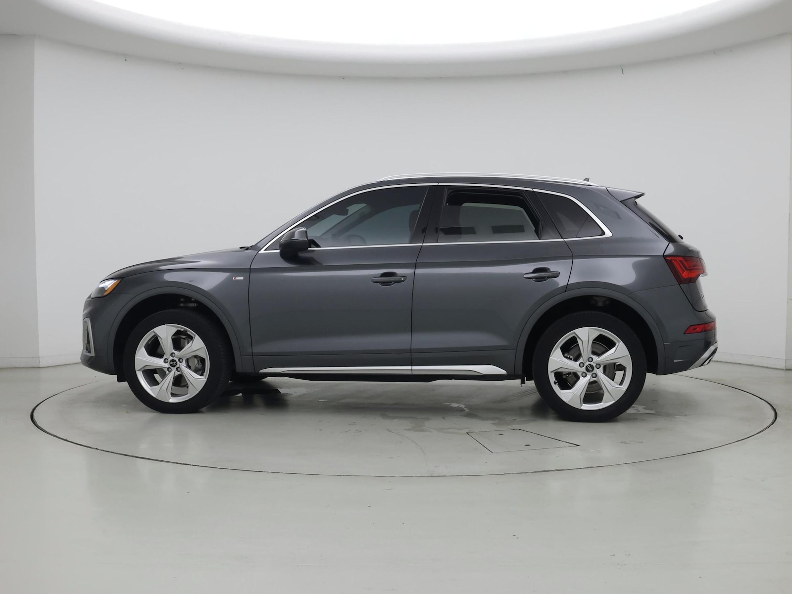 2023 Audi Q5 Premium Plus - Photo 4