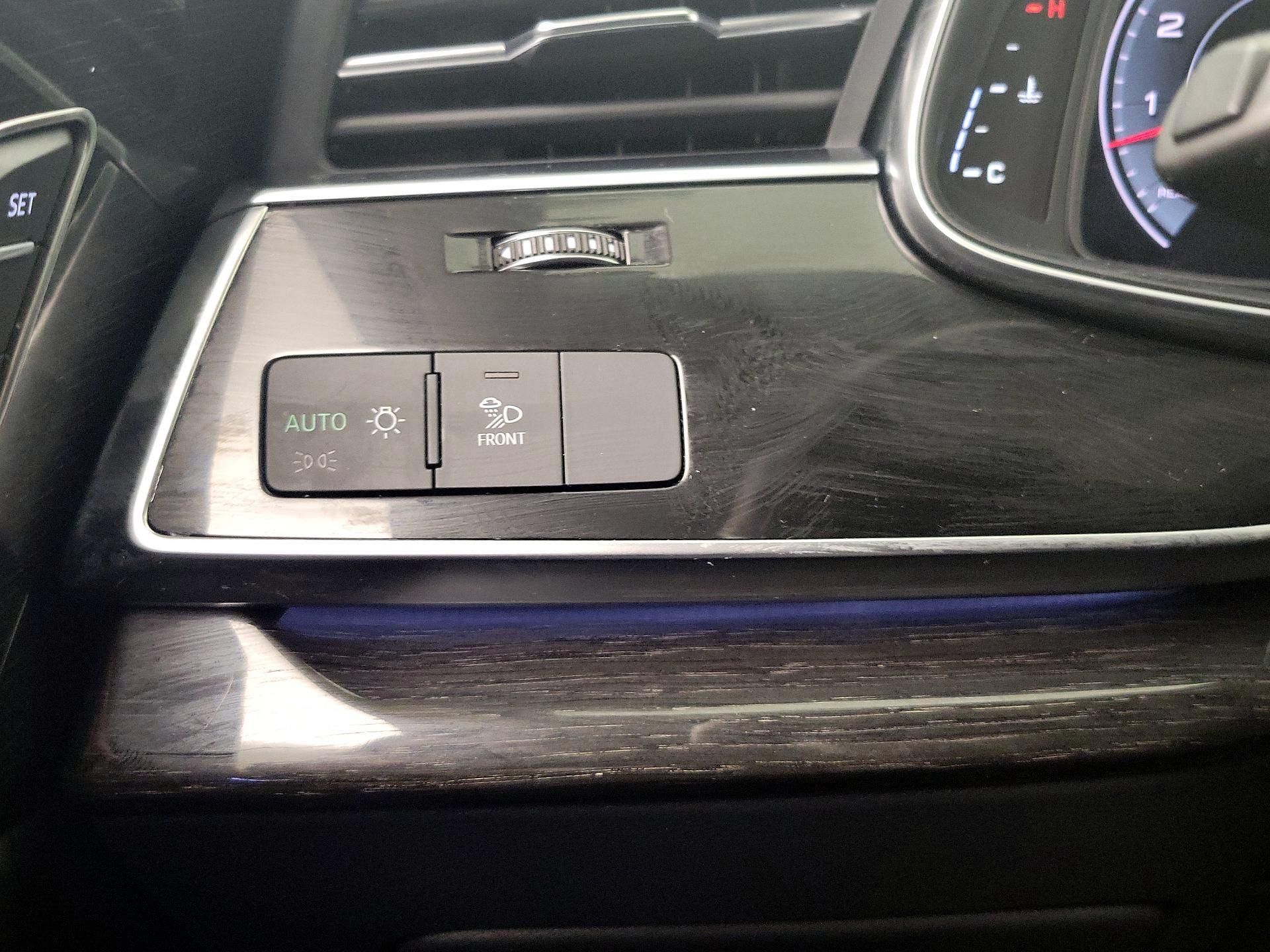 Thumbnail: 2023 Audi Q7 - 13