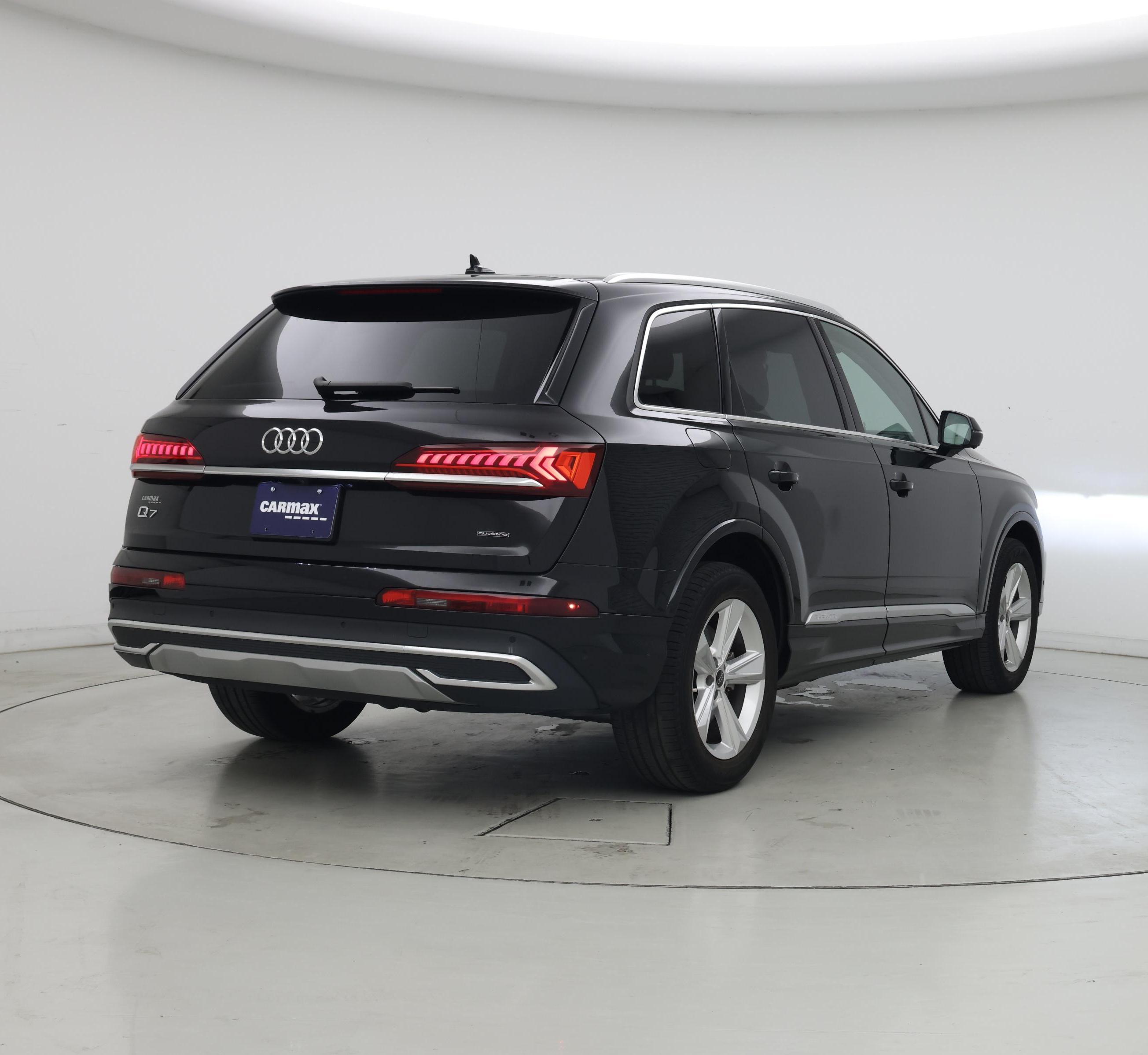 Thumbnail: 2023 Audi Q7 - 8