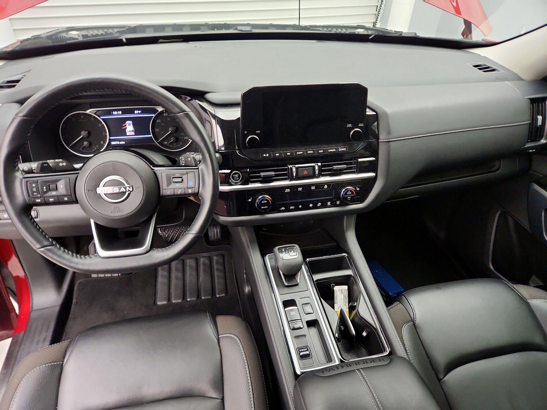 Thumbnail: 2023 Nissan Pathfinder - 9