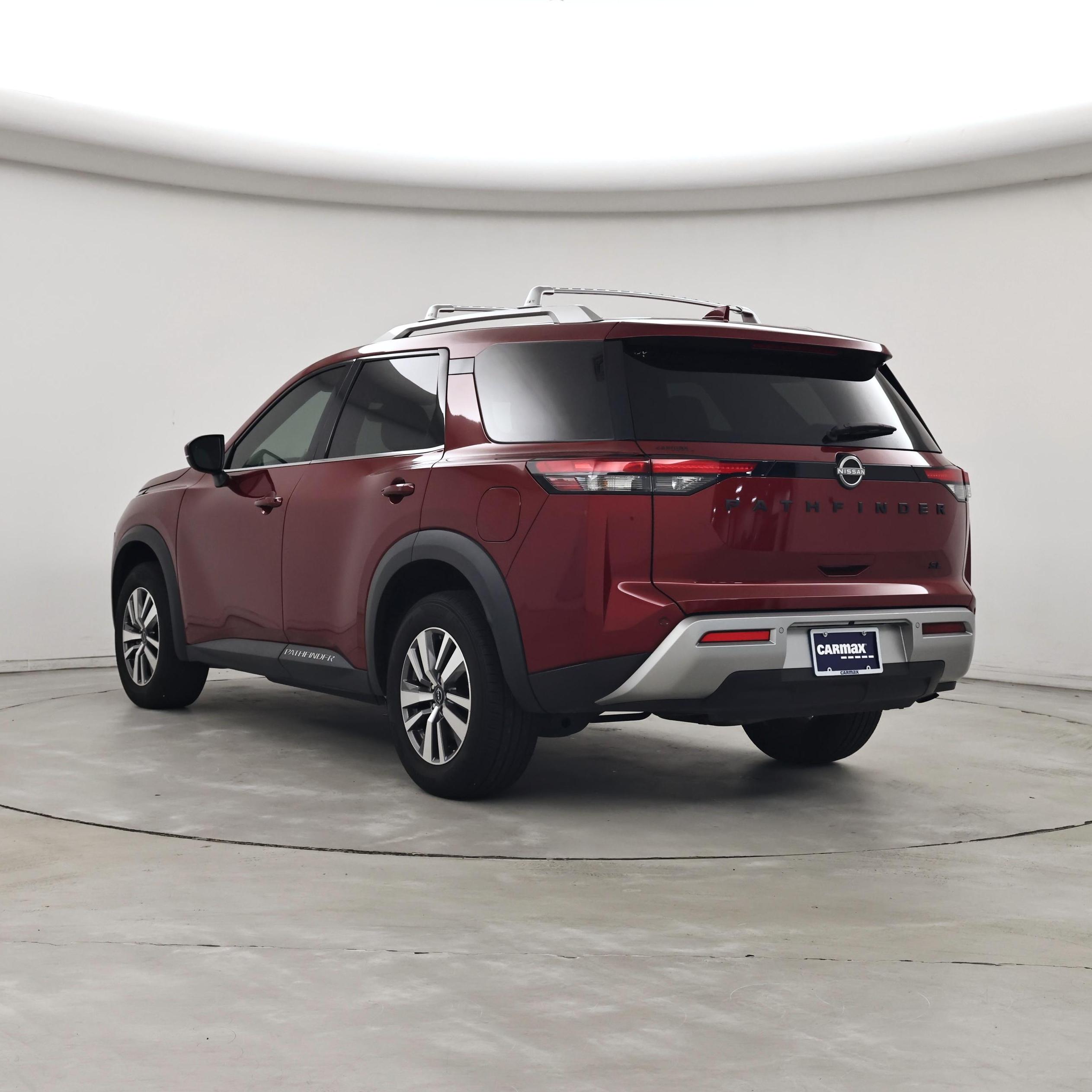 Thumbnail: 2023 Nissan Pathfinder - 2