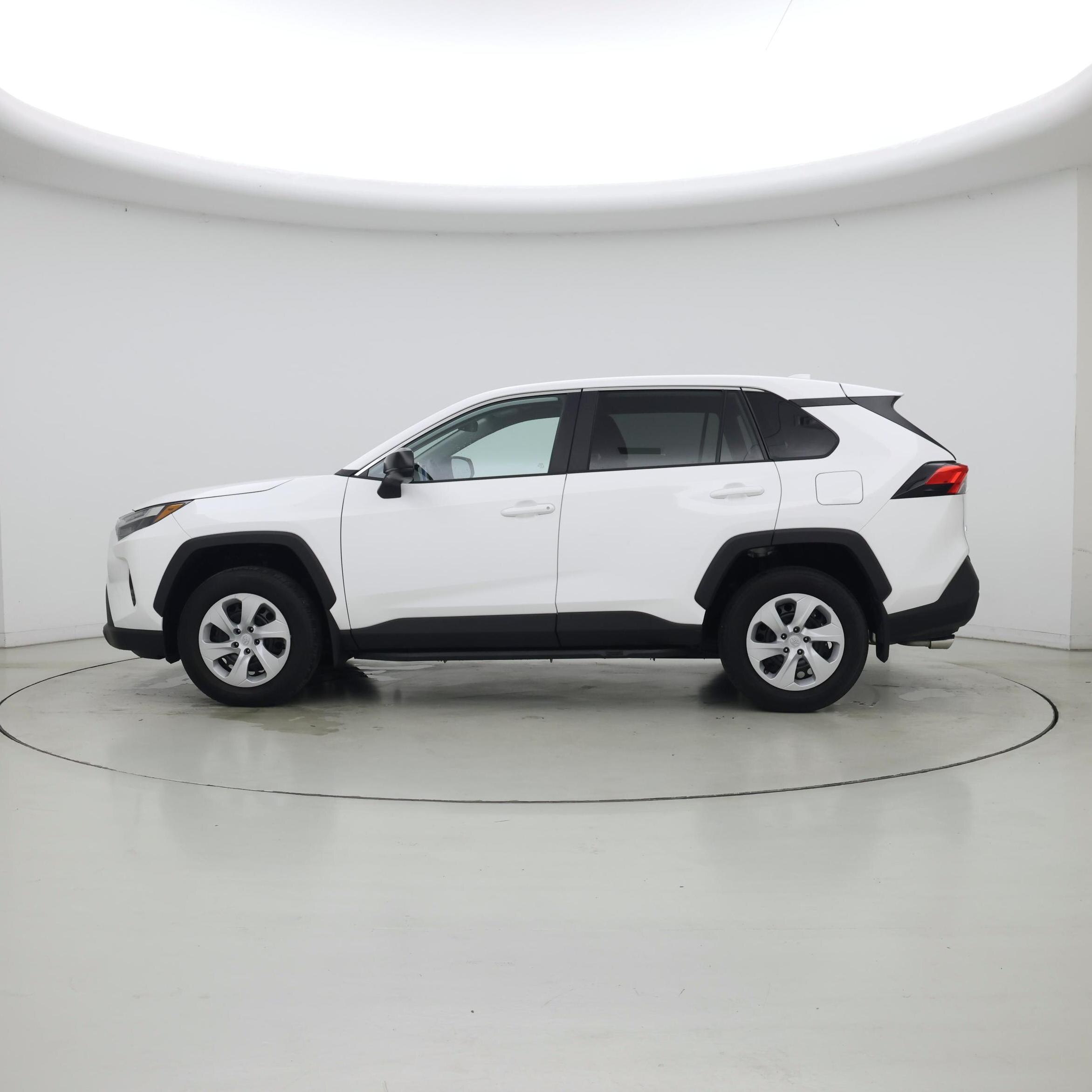 Thumbnail: 2025 Toyota RAV4 - 3