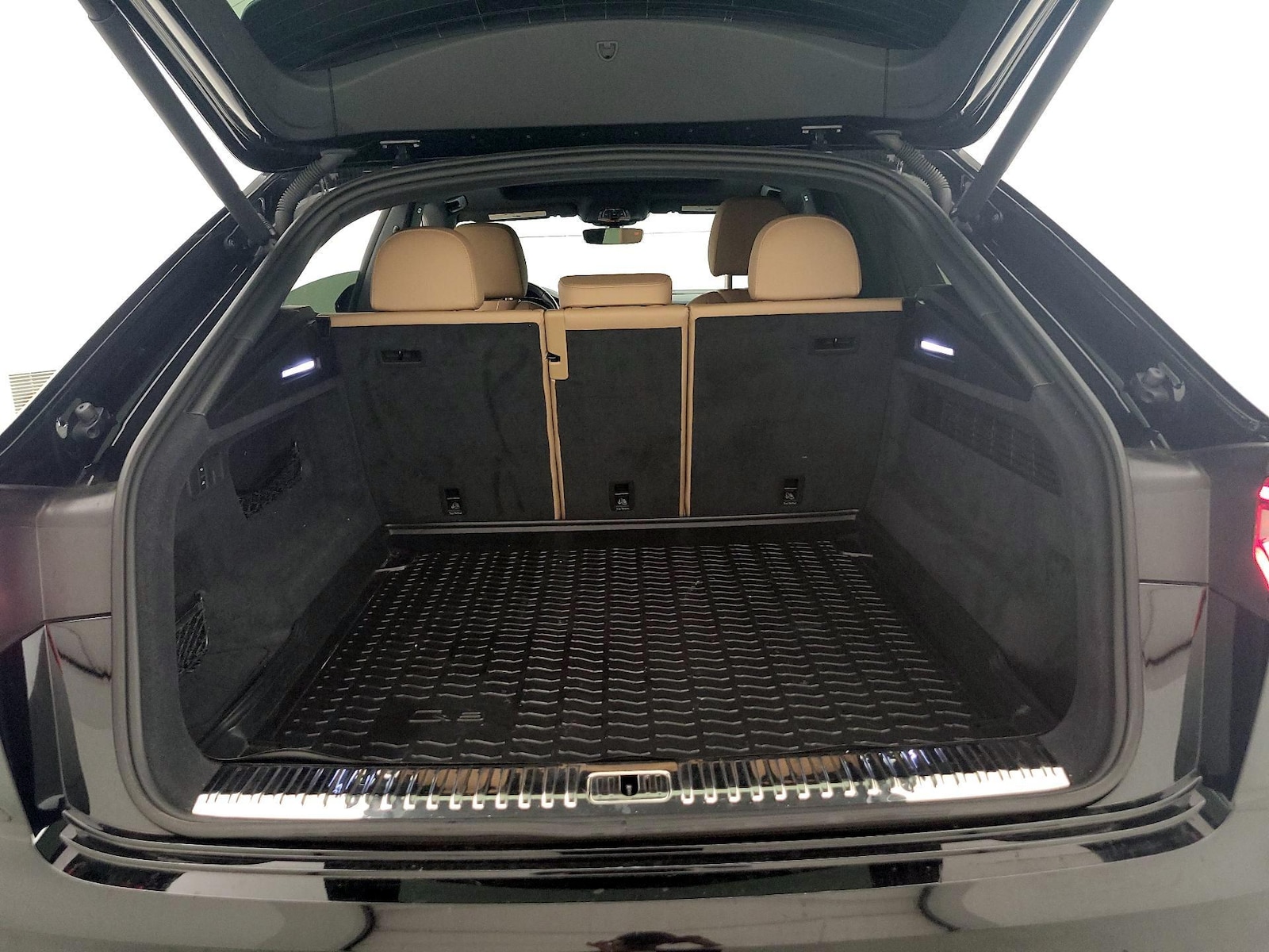 2020 Audi Q8 Prestige - Photo 23