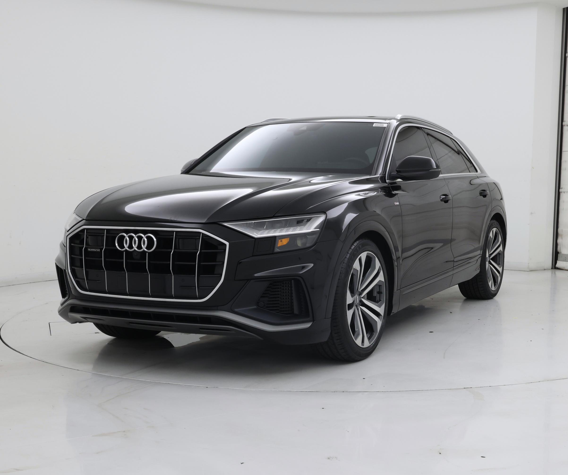 Thumbnail: 2020 Audi Q8 - 4