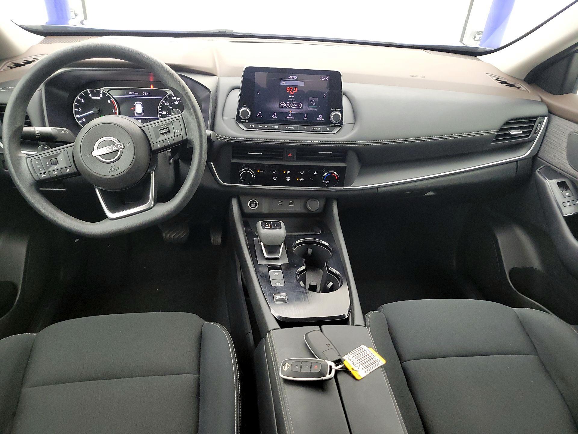 Thumbnail: 2023 Nissan Rogue - 9