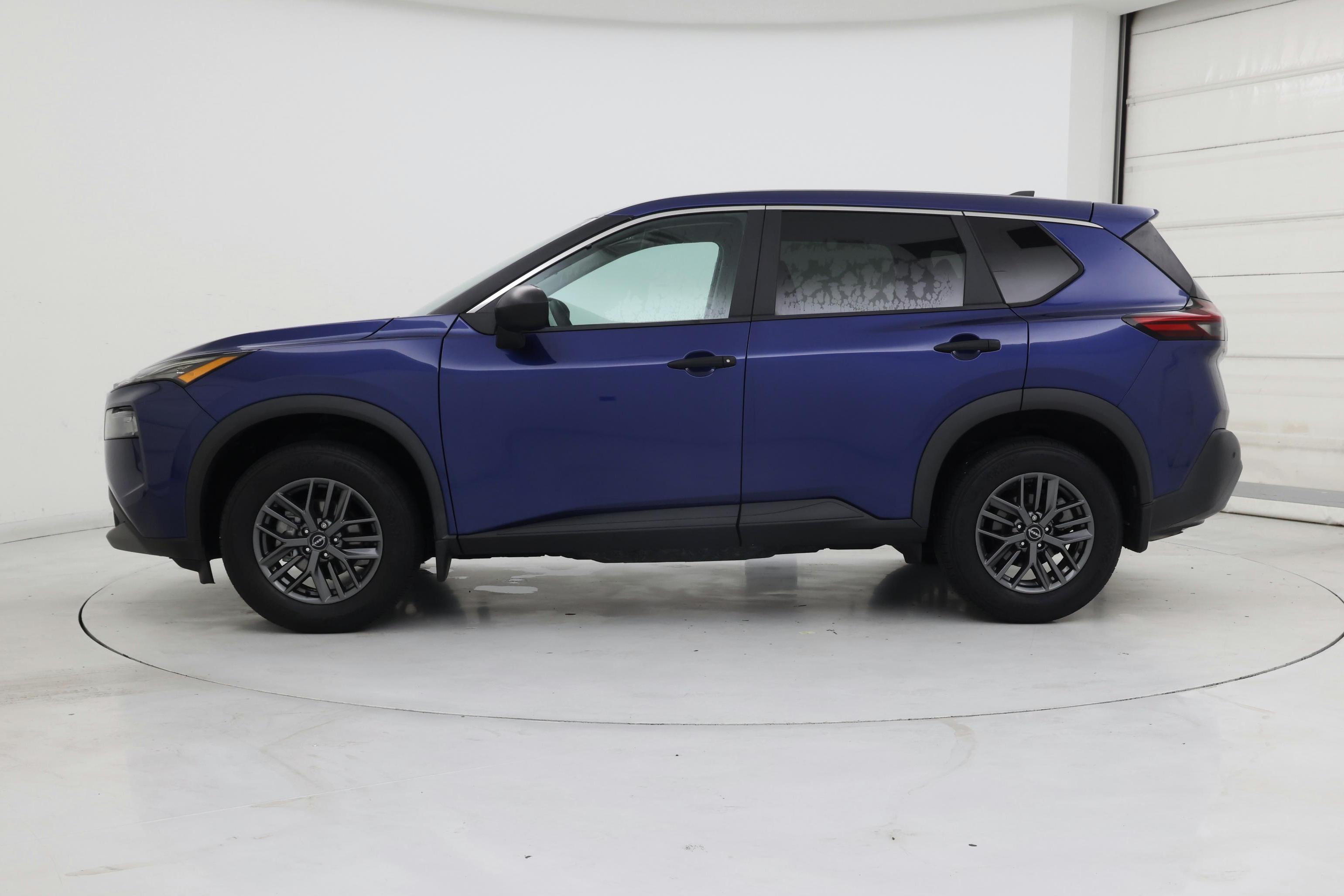 Thumbnail: 2023 Nissan Rogue - 3