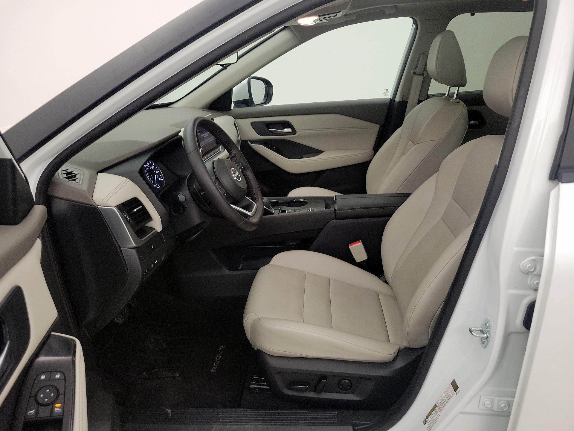 Thumbnail: 2024 Nissan Rogue - 11