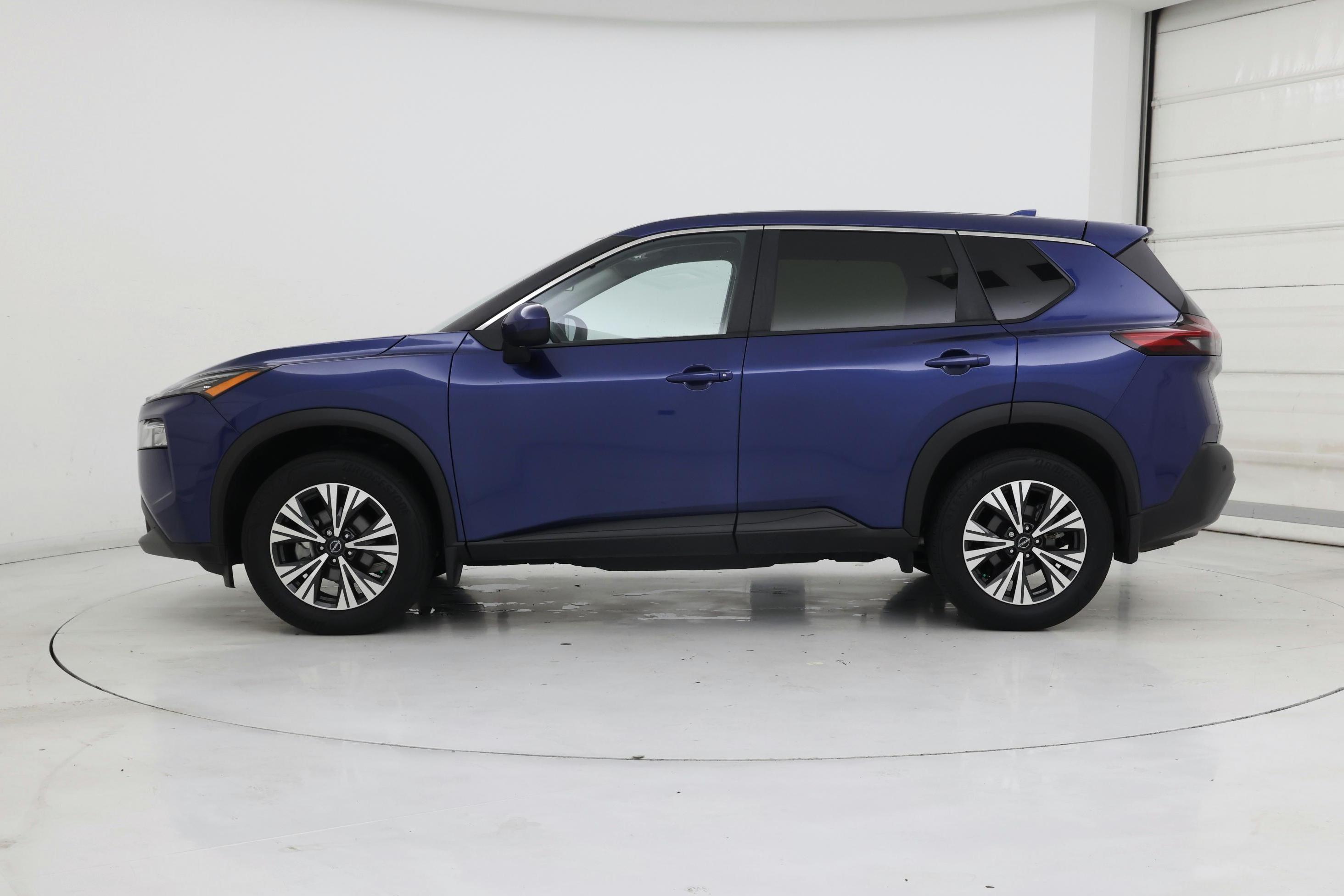 Thumbnail: 2023 Nissan Rogue - 3