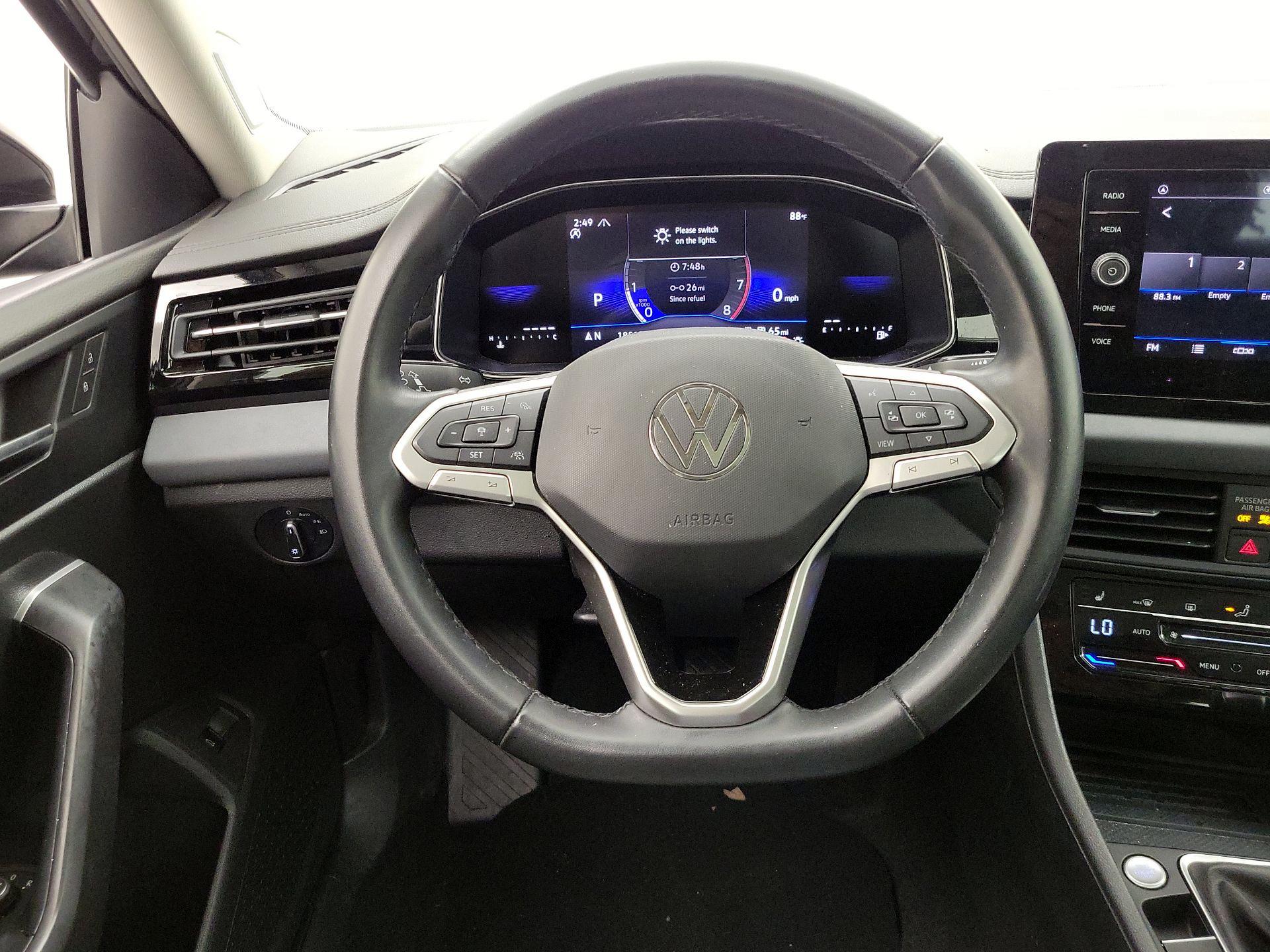 Thumbnail: 2025 Volkswagen Jetta - 10