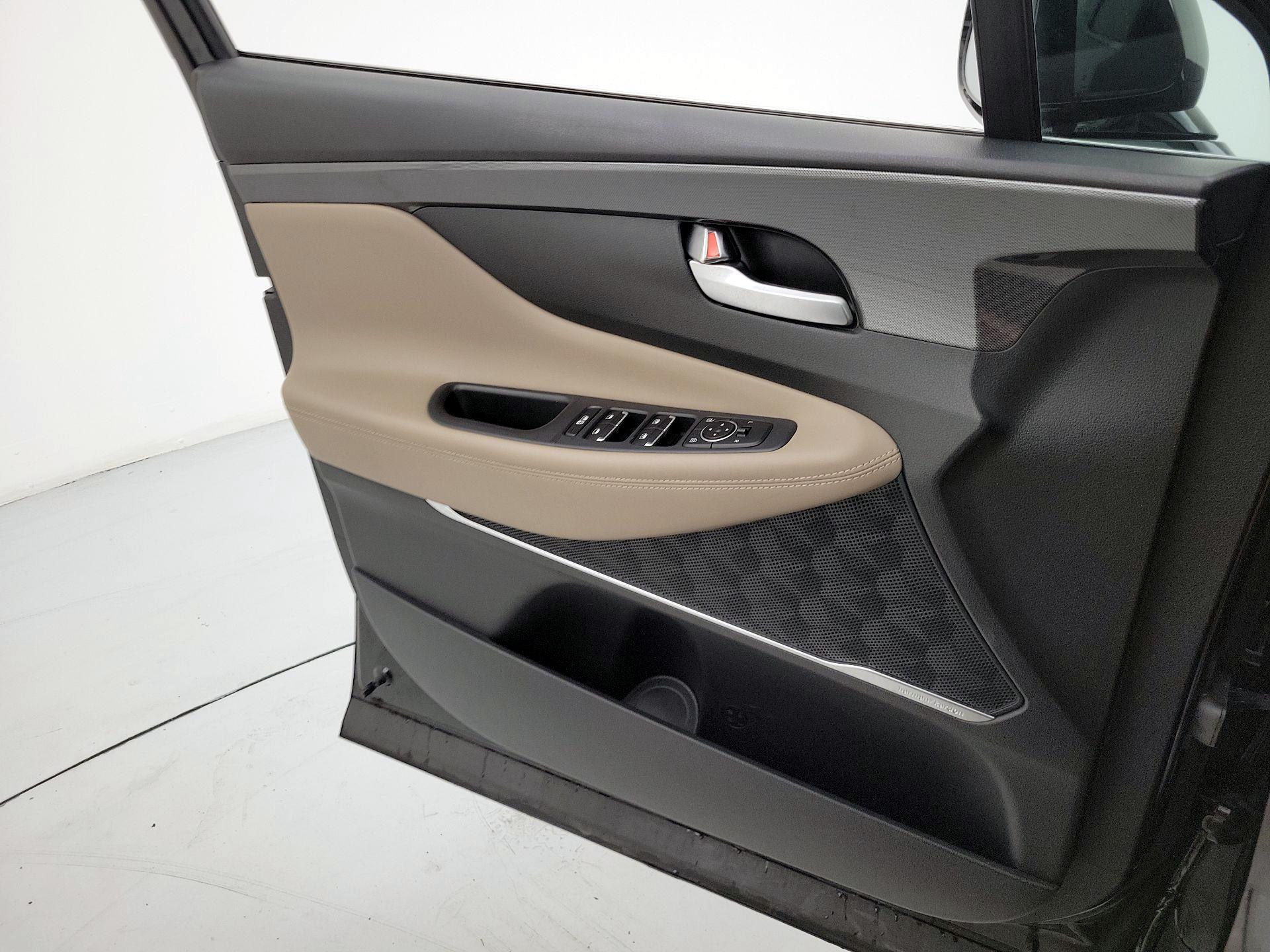 Thumbnail: 2023 Hyundai Santa Fe - 12