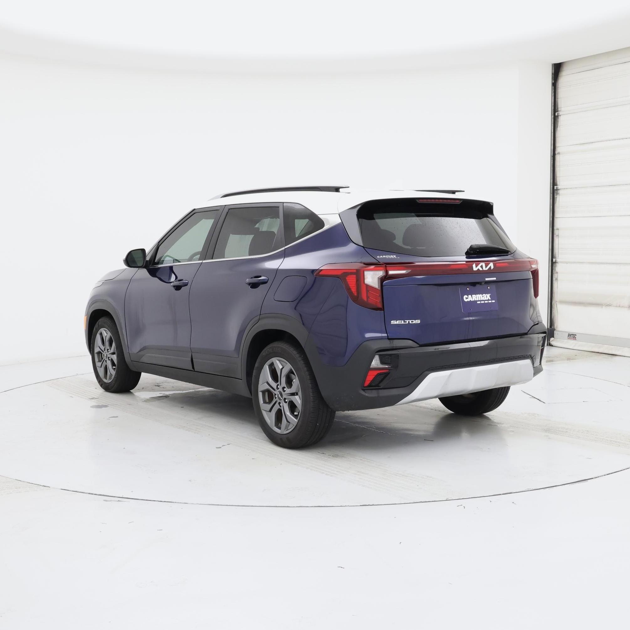 Thumbnail: 2024 Kia Seltos - 2
