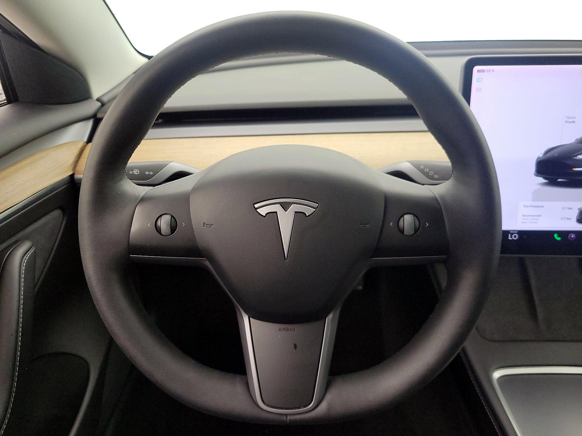Thumbnail: 2022 Tesla Model 3 - 10