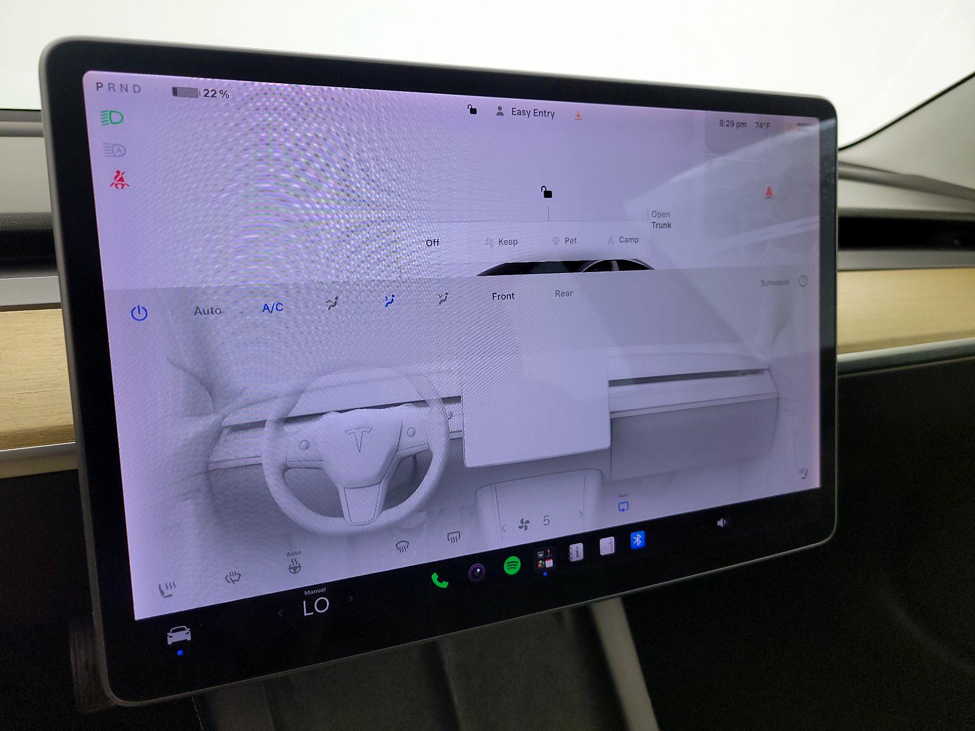 Thumbnail: 2022 Tesla Model 3 - 16