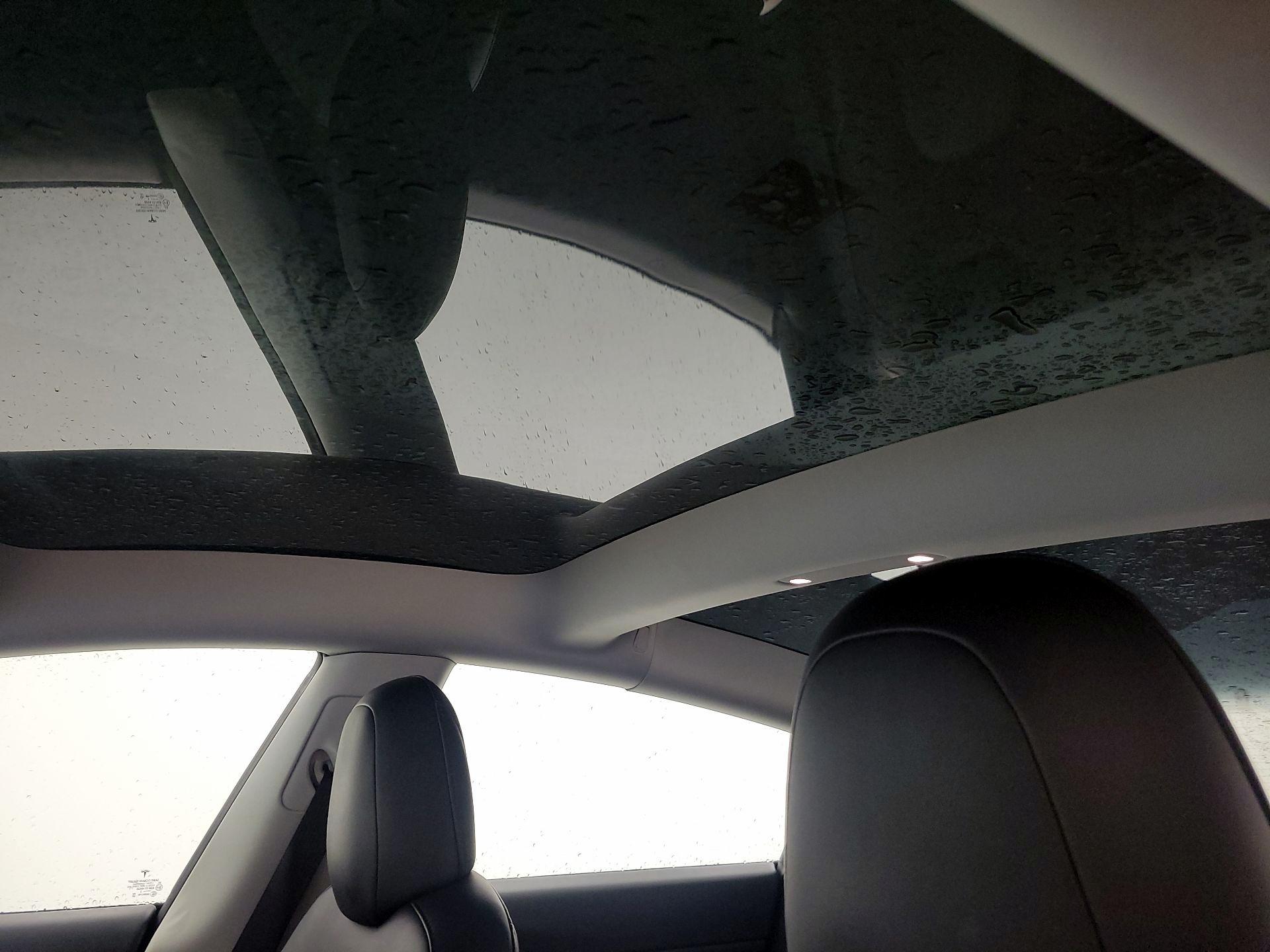 Thumbnail: 2022 Tesla Model 3 - 18