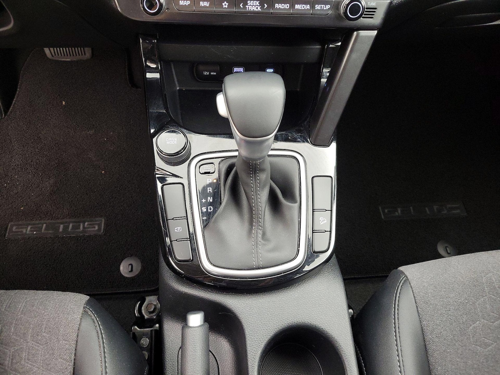 2025 Kia Seltos S - Photo 18