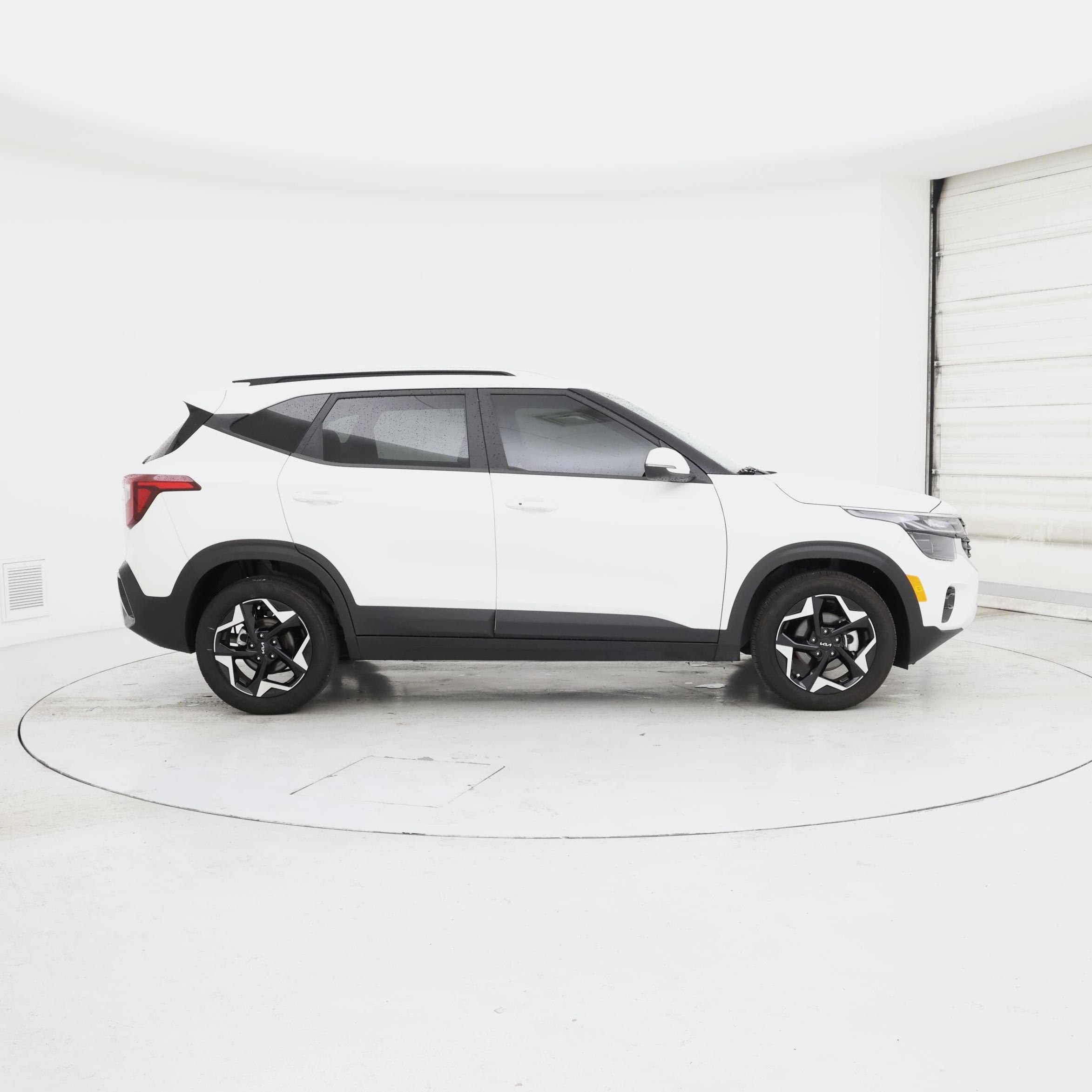 Thumbnail: 2025 Kia Seltos - 7