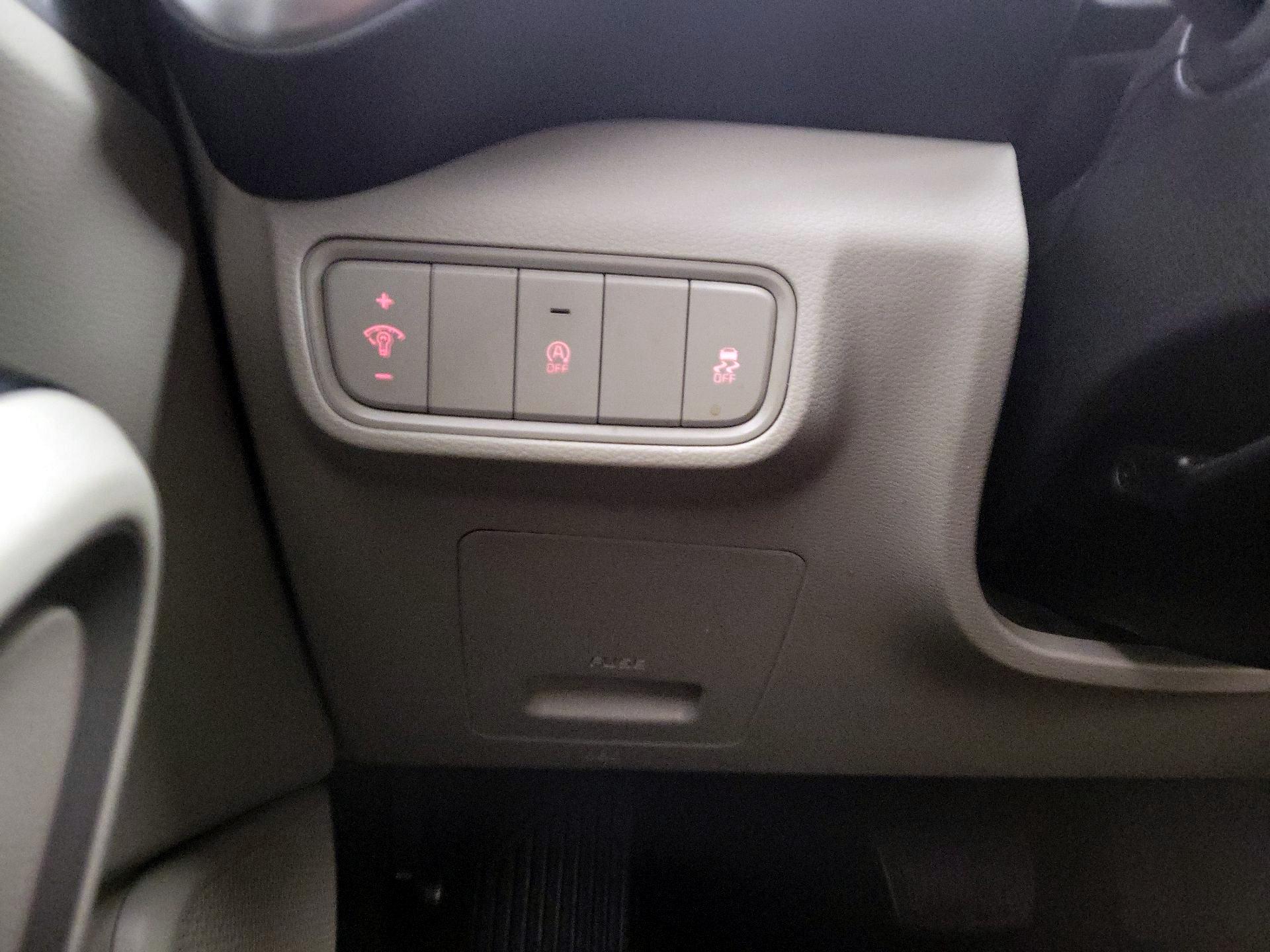 Thumbnail: 2021 Kia Soul - 13
