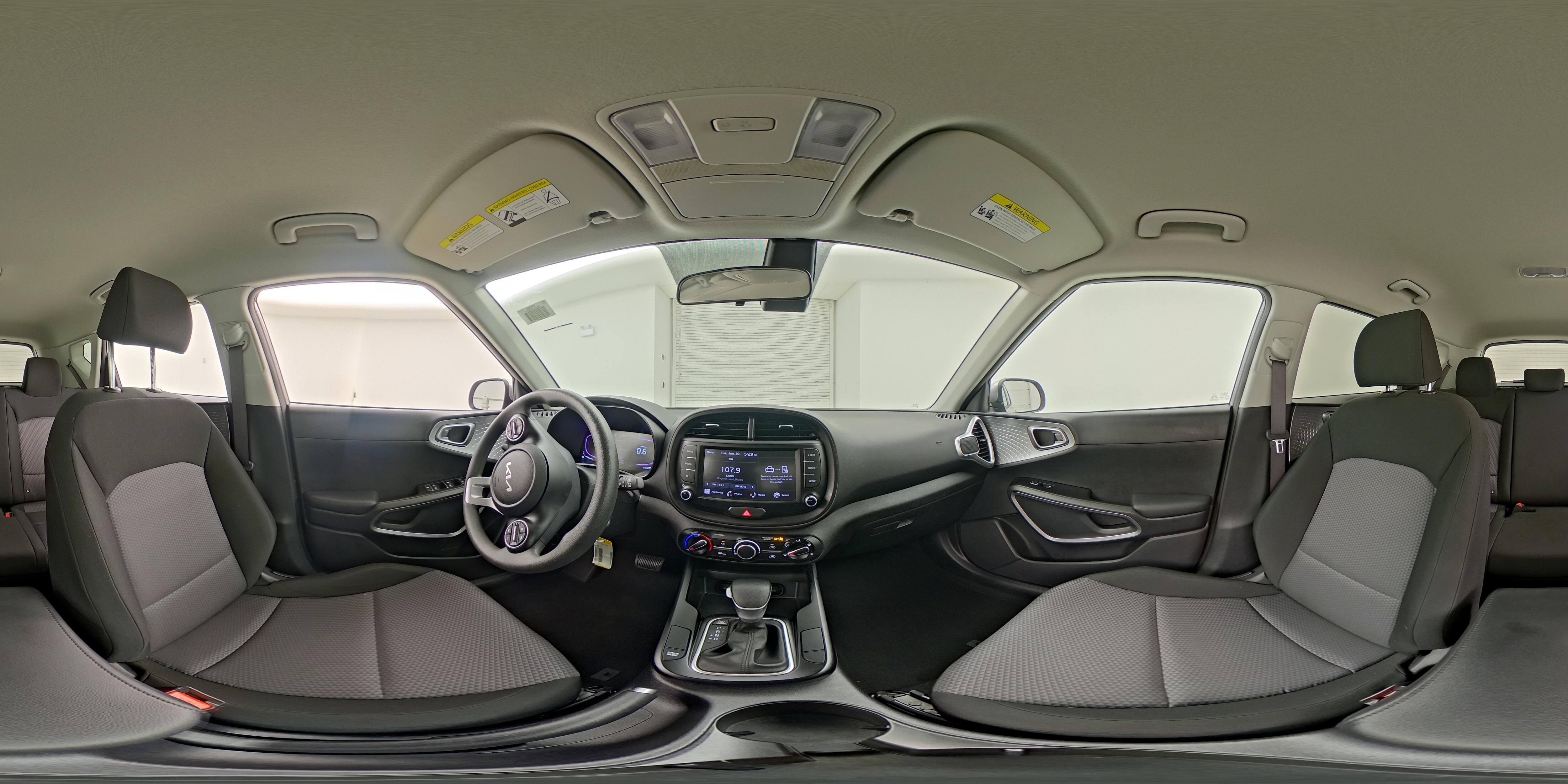 2024 Kia Soul LX - Photo 25