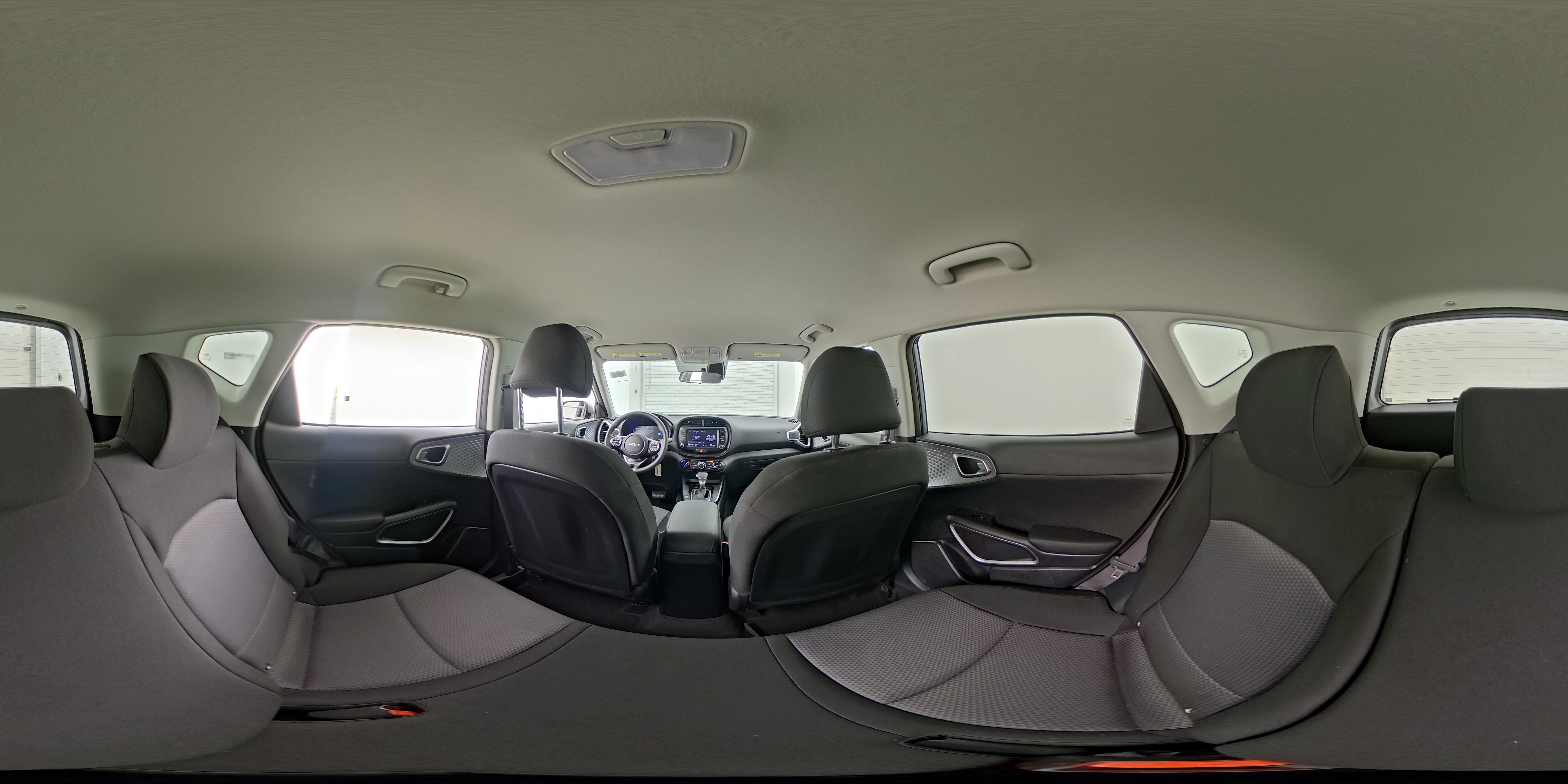 2024 Kia Soul LX - Photo 26