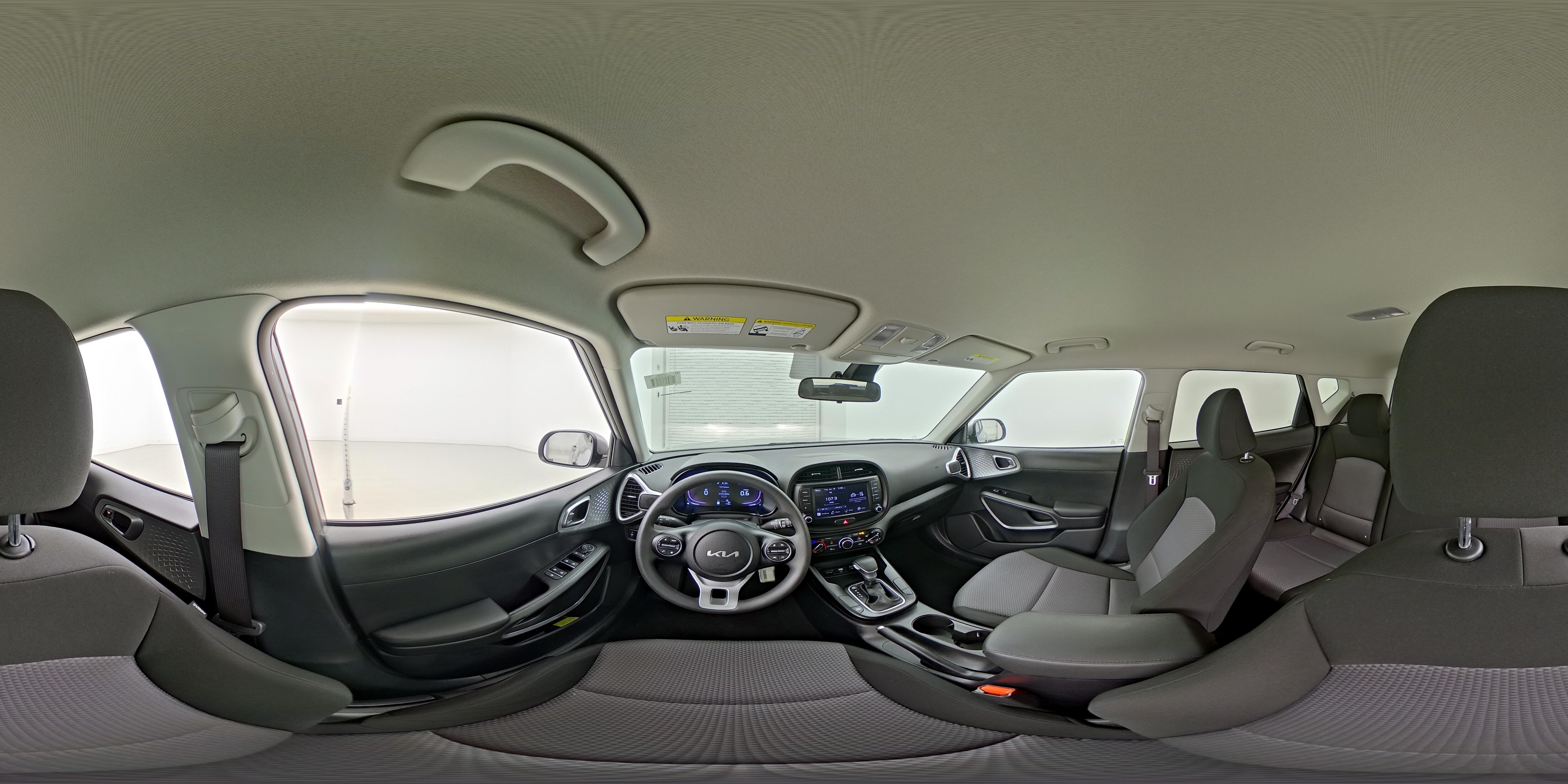 2024 Kia Soul LX - Photo 27