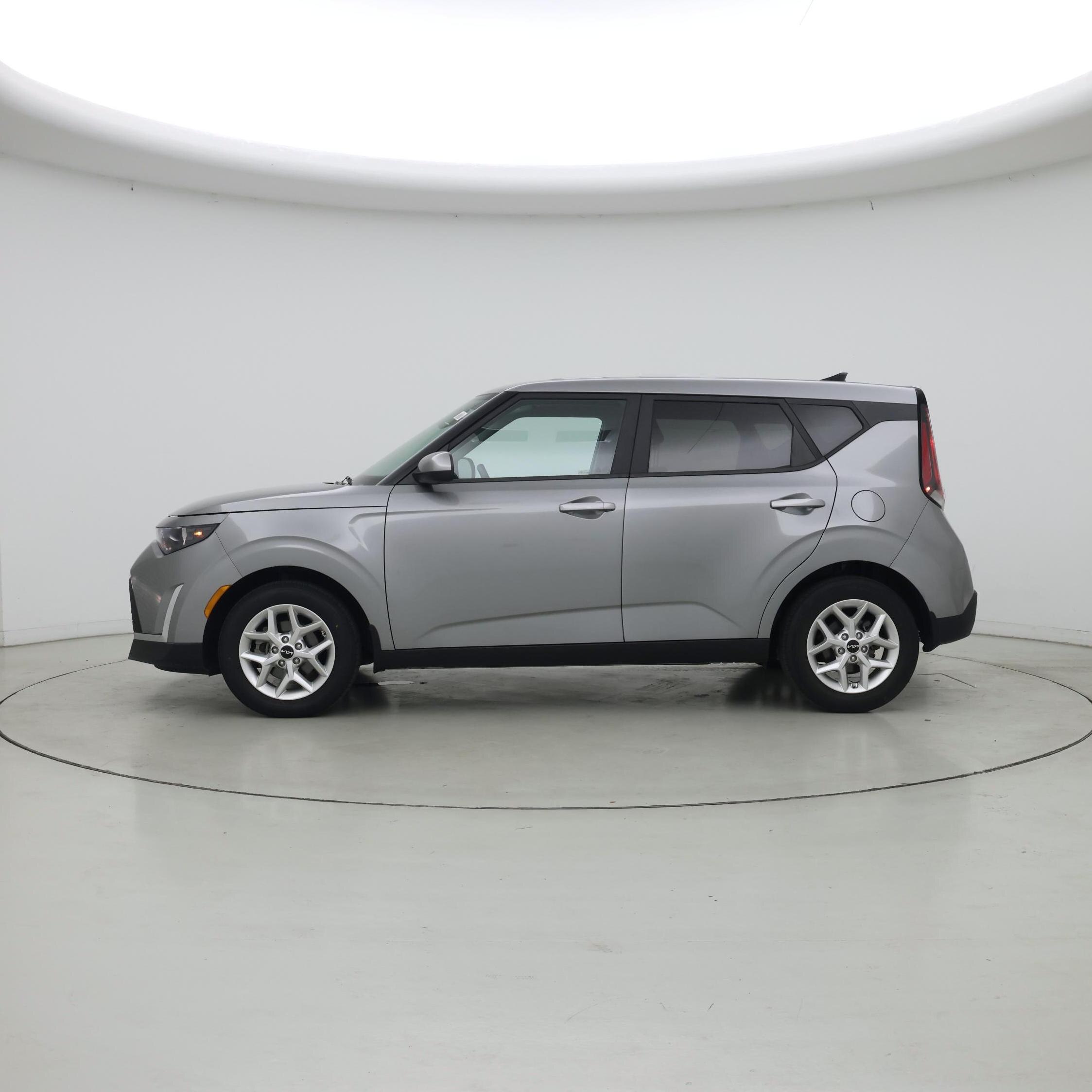 Thumbnail: 2024 Kia Soul - 3
