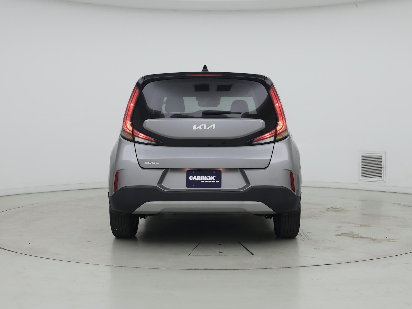 2024 Kia Soul LX - Photo 7