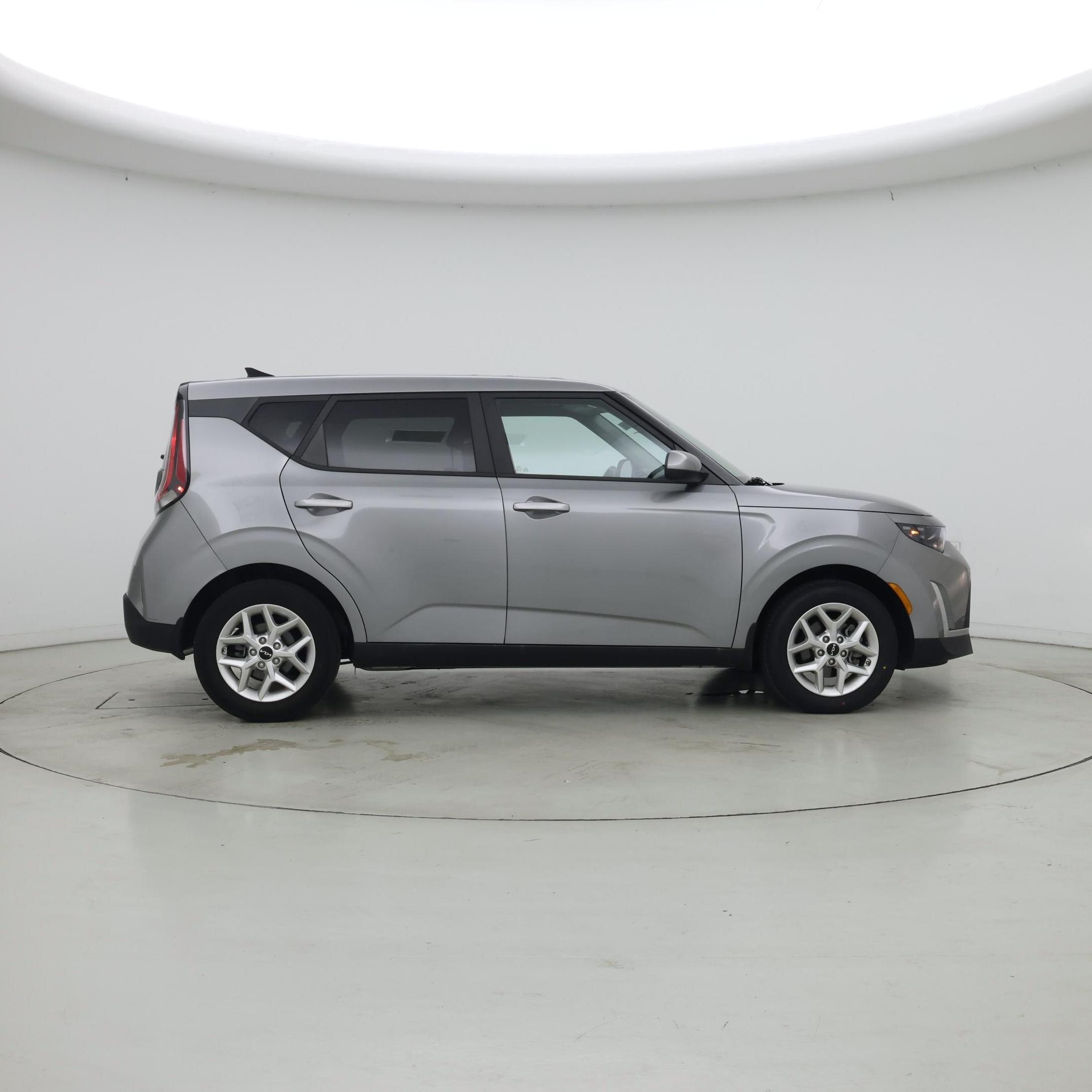 Thumbnail: 2024 Kia Soul - 7