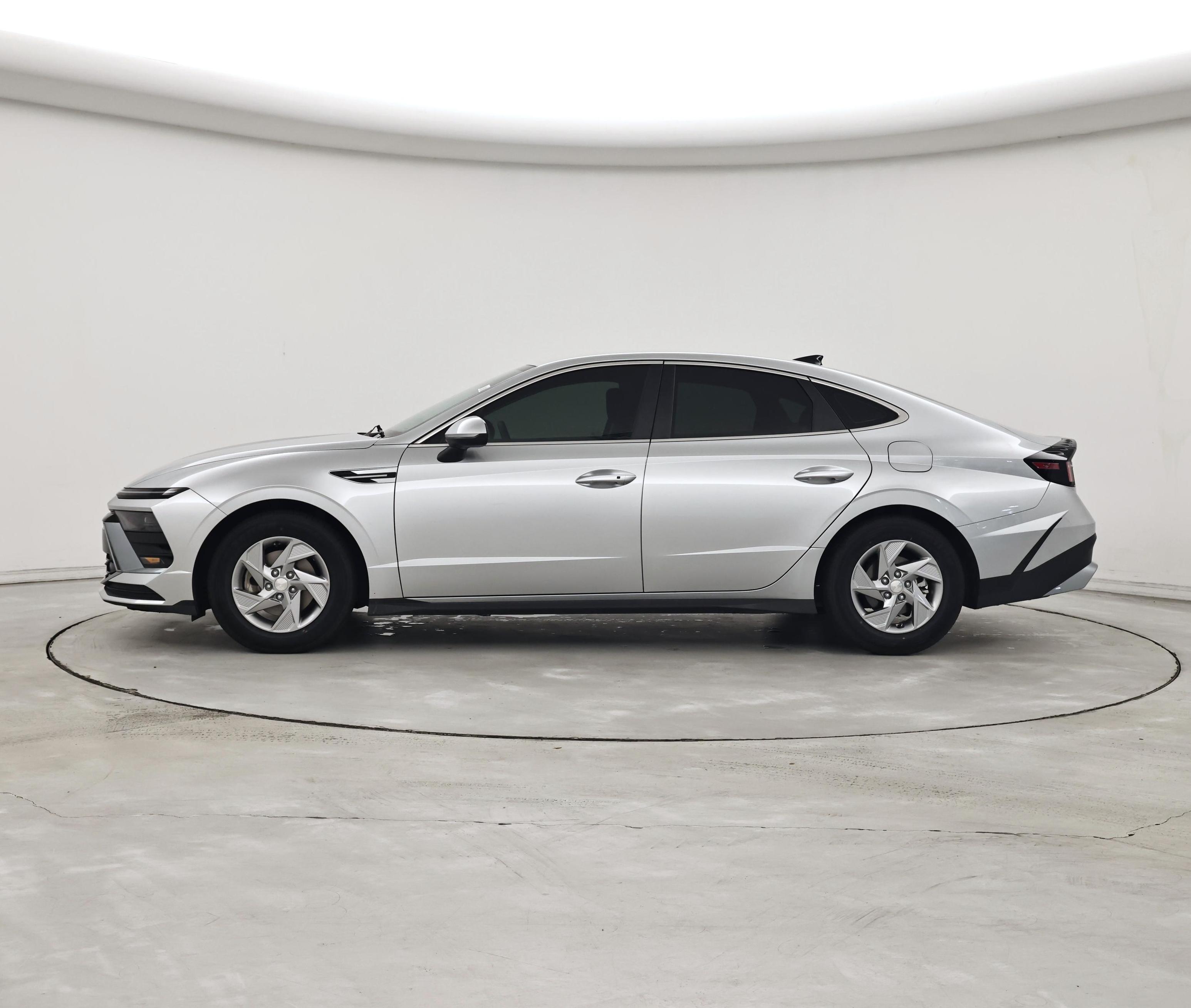 Thumbnail: 2025 Hyundai Sonata - 3