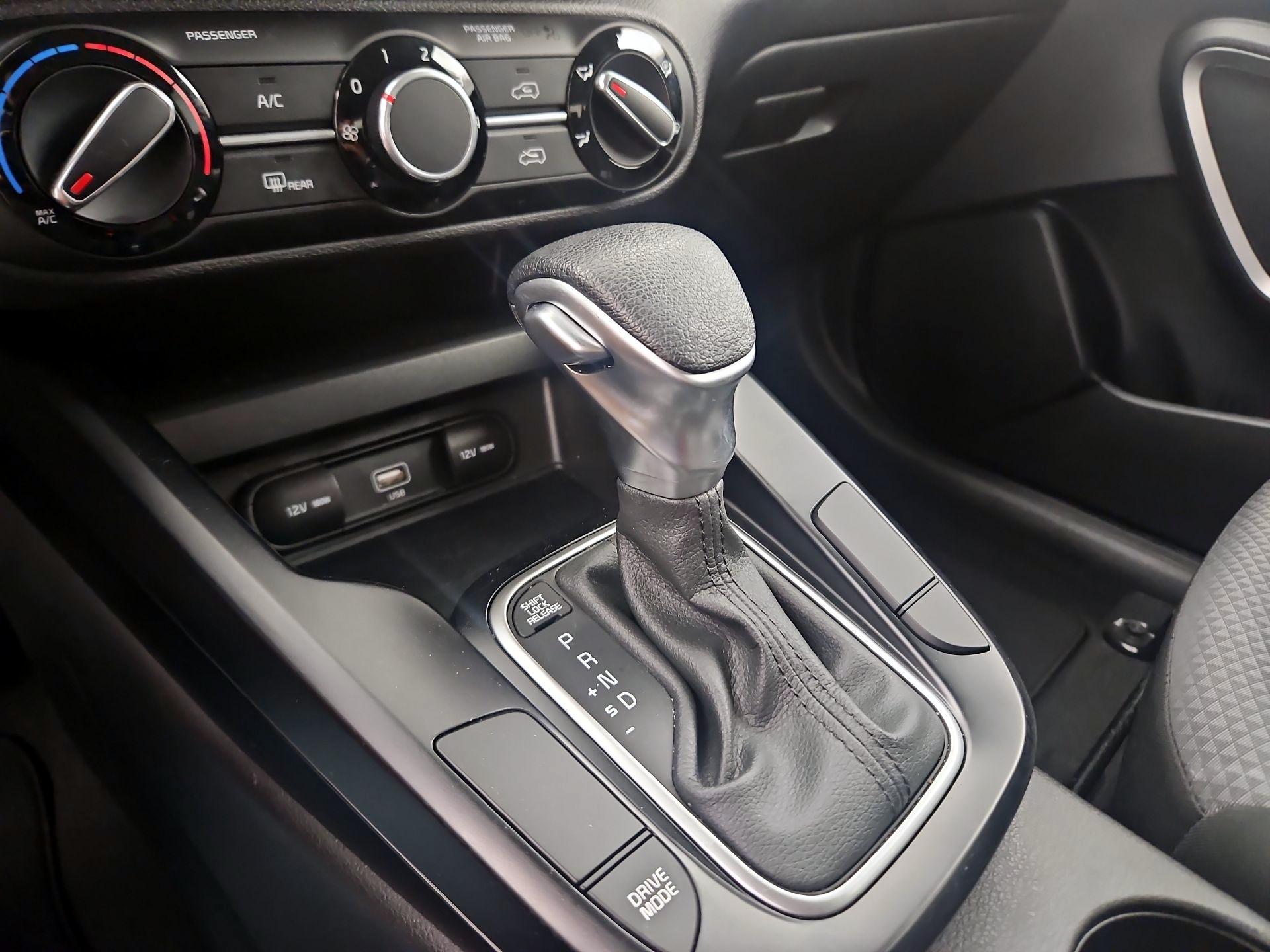 Thumbnail: 2020 Kia Soul - 17