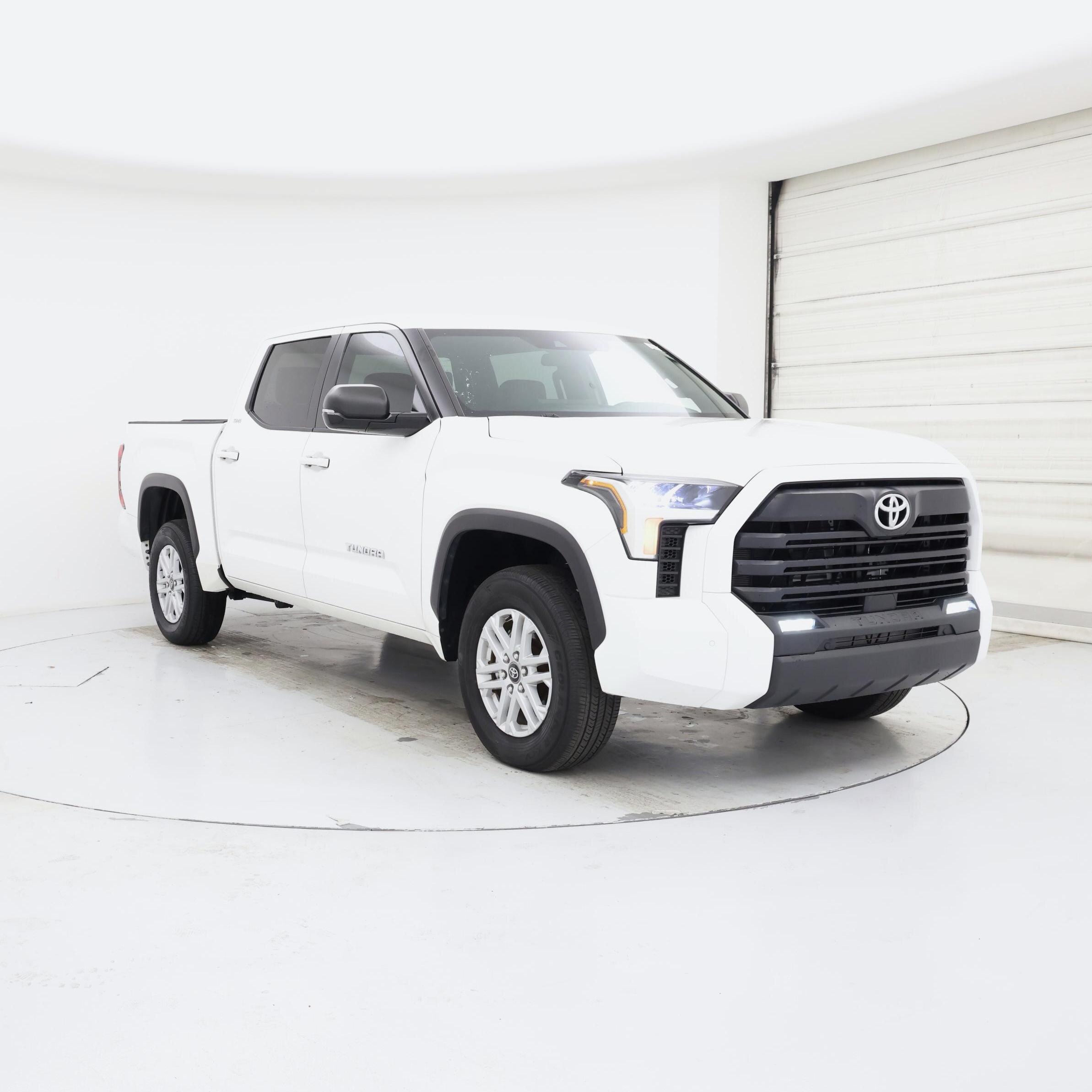 White 2025 Toyota Tundra Pickup Truck Four-Wheel Drive Automatic