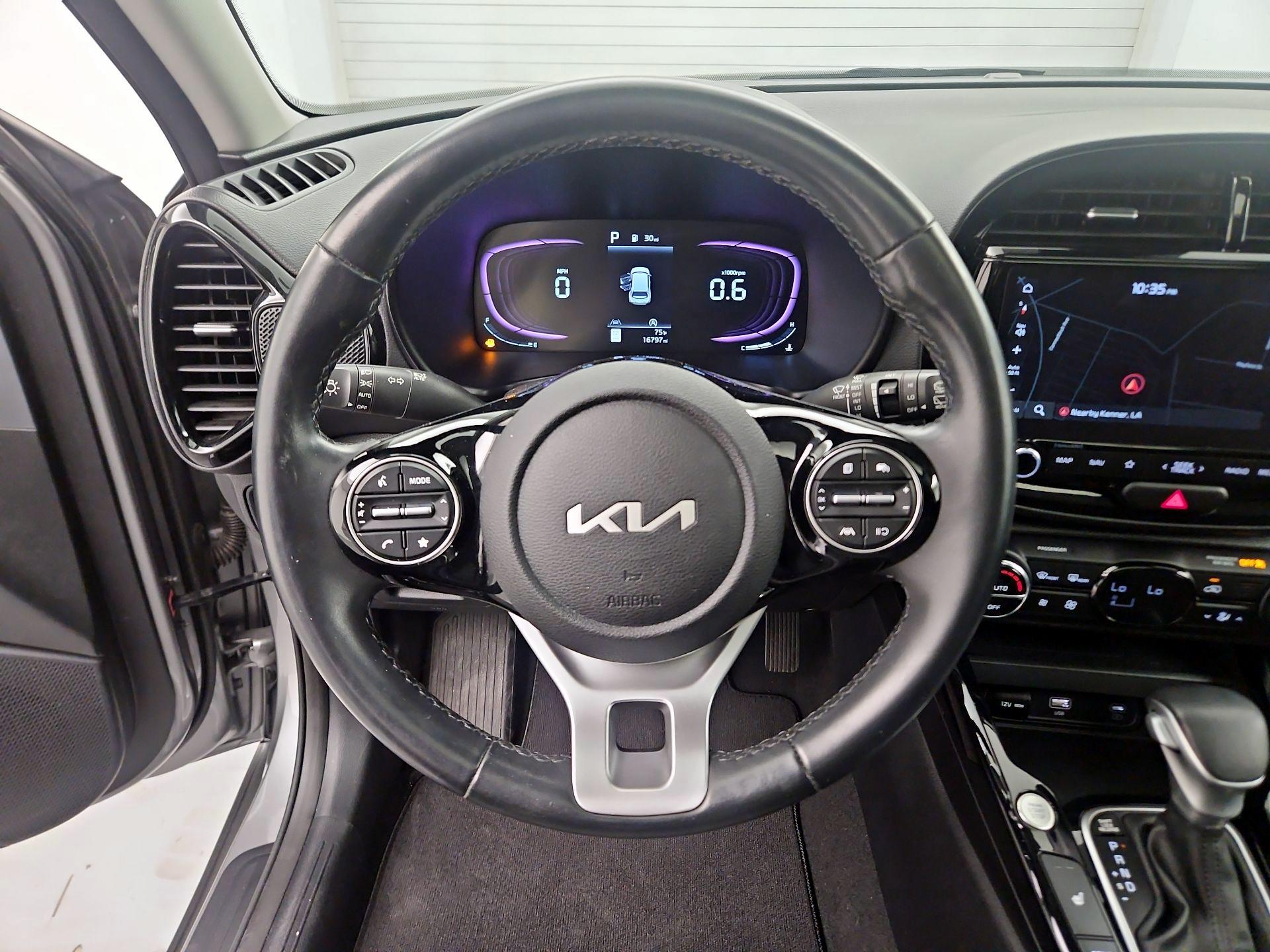 Thumbnail: 2023 Kia Soul - 10
