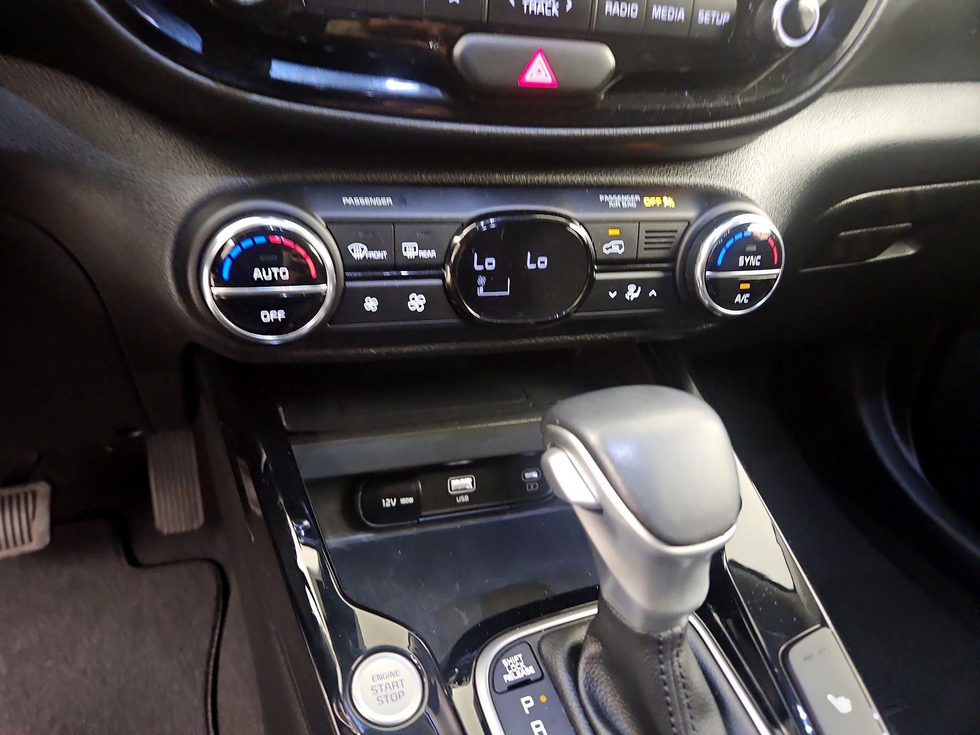 Thumbnail: 2023 Kia Soul - 17