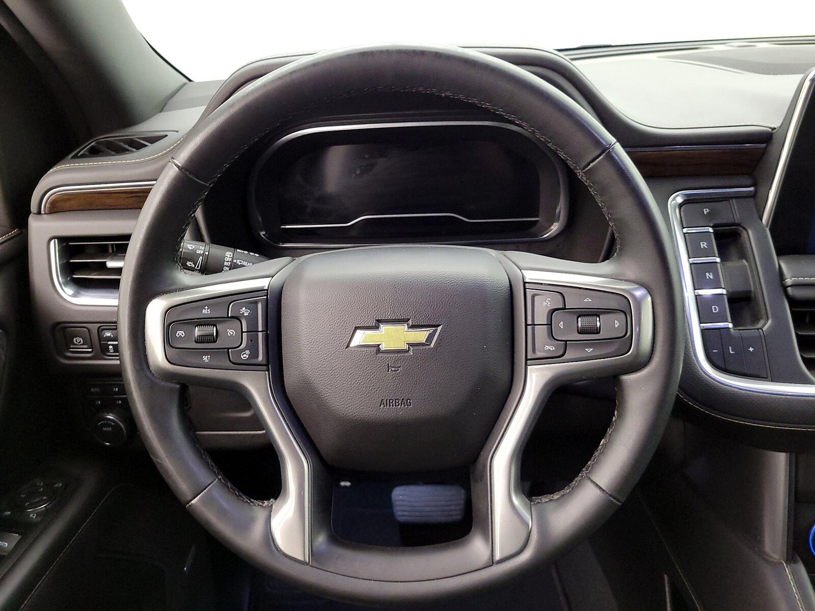 2023 Chevrolet Suburban 1500 Premier, photo 11
