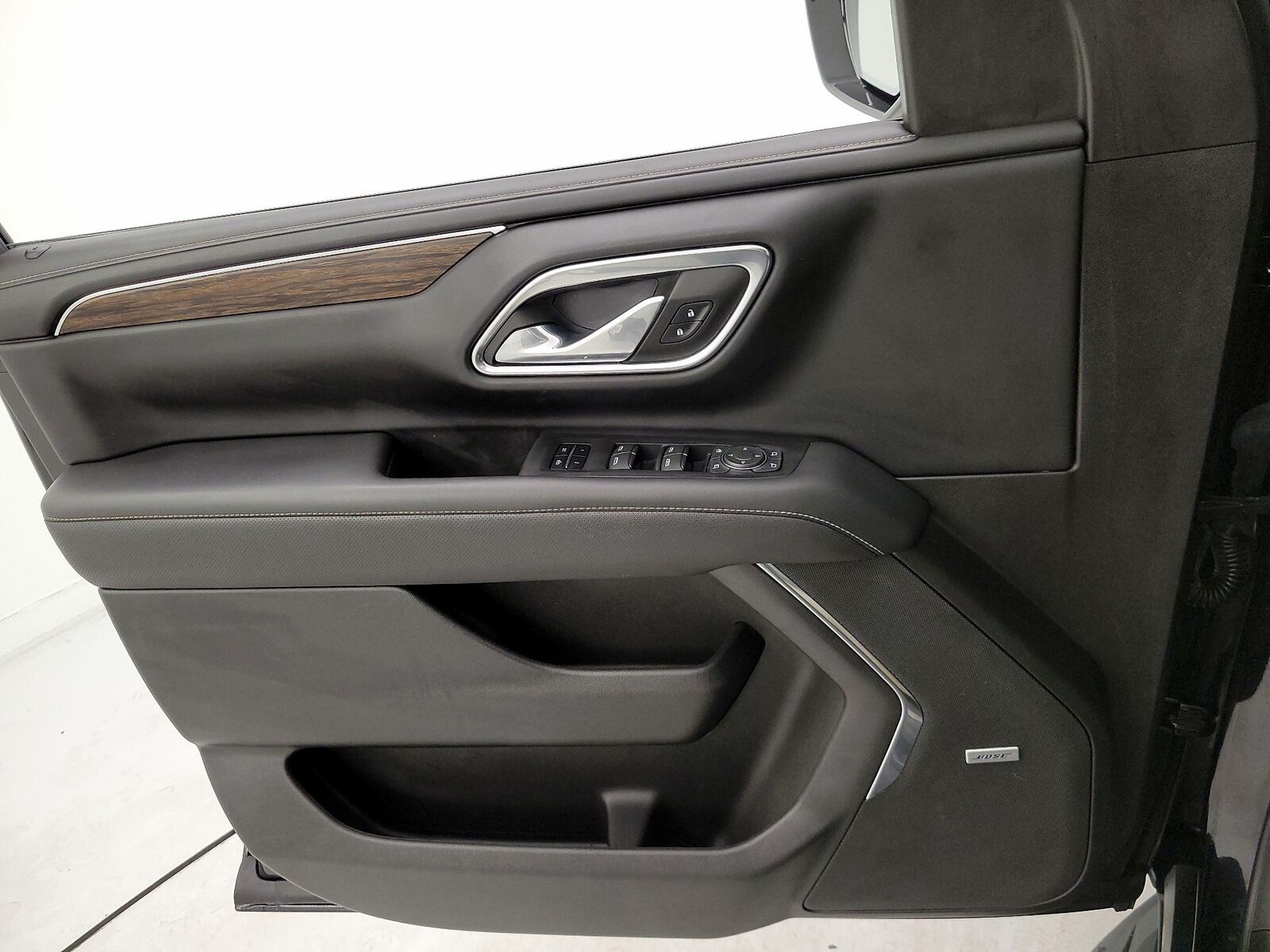 2023 Chevrolet Suburban 1500 Premier, photo 13