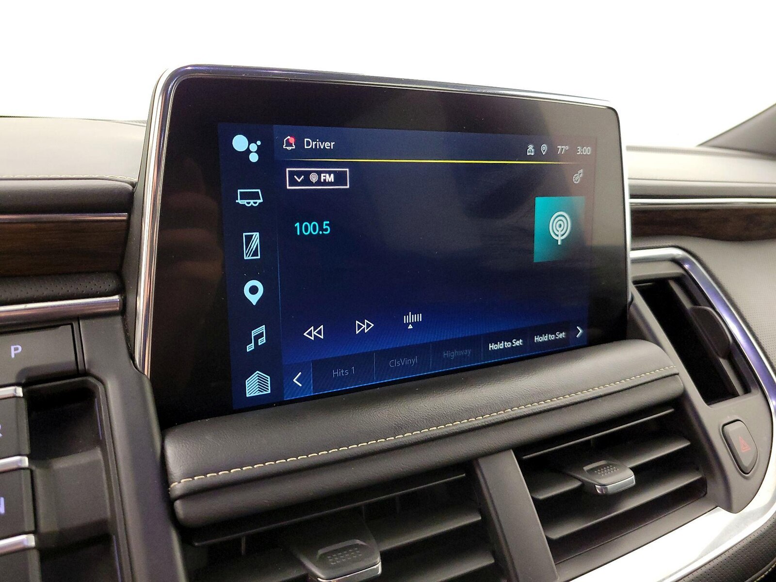 2023 Chevrolet Suburban 1500 Premier, photo 17