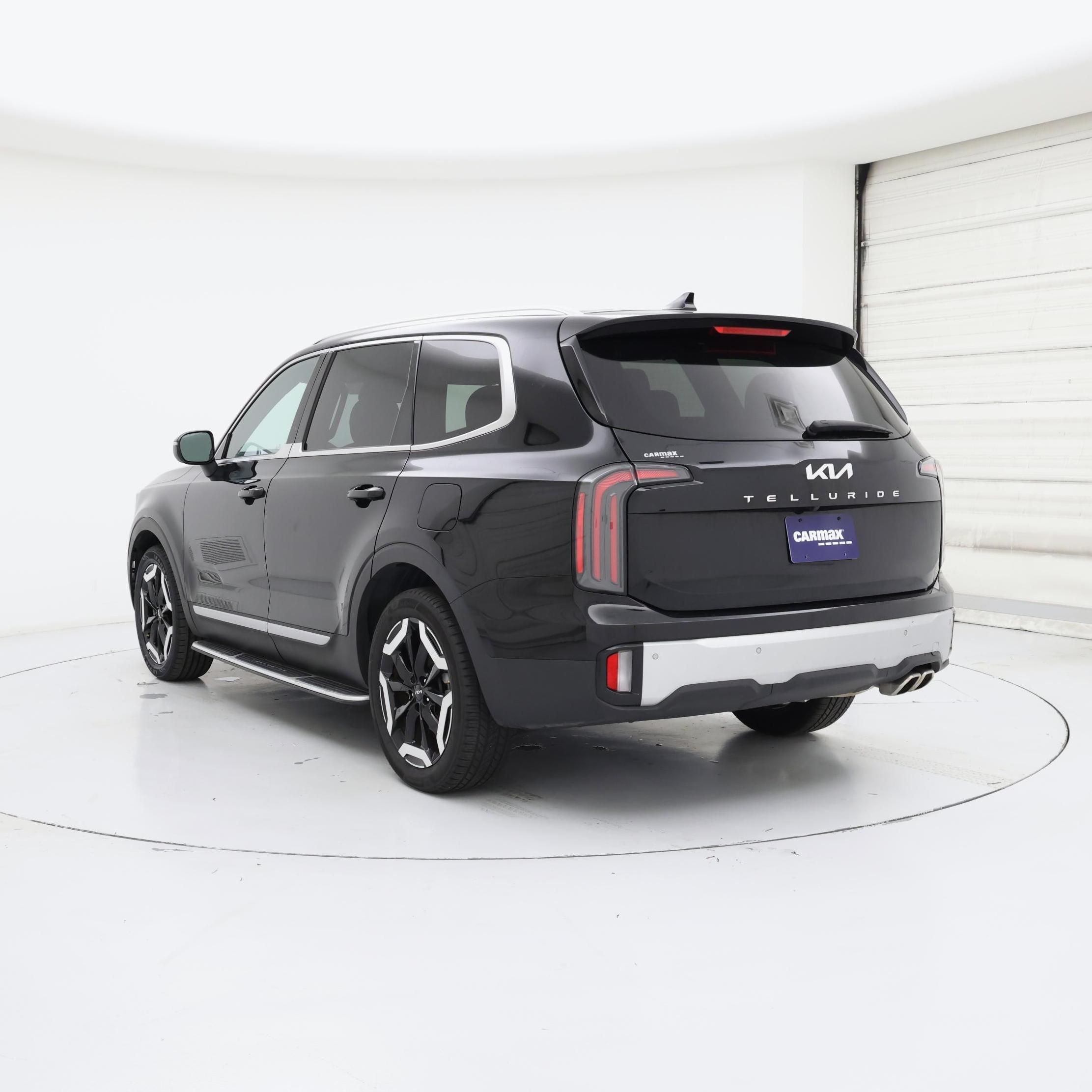 Thumbnail: 2023 Kia Telluride - 2