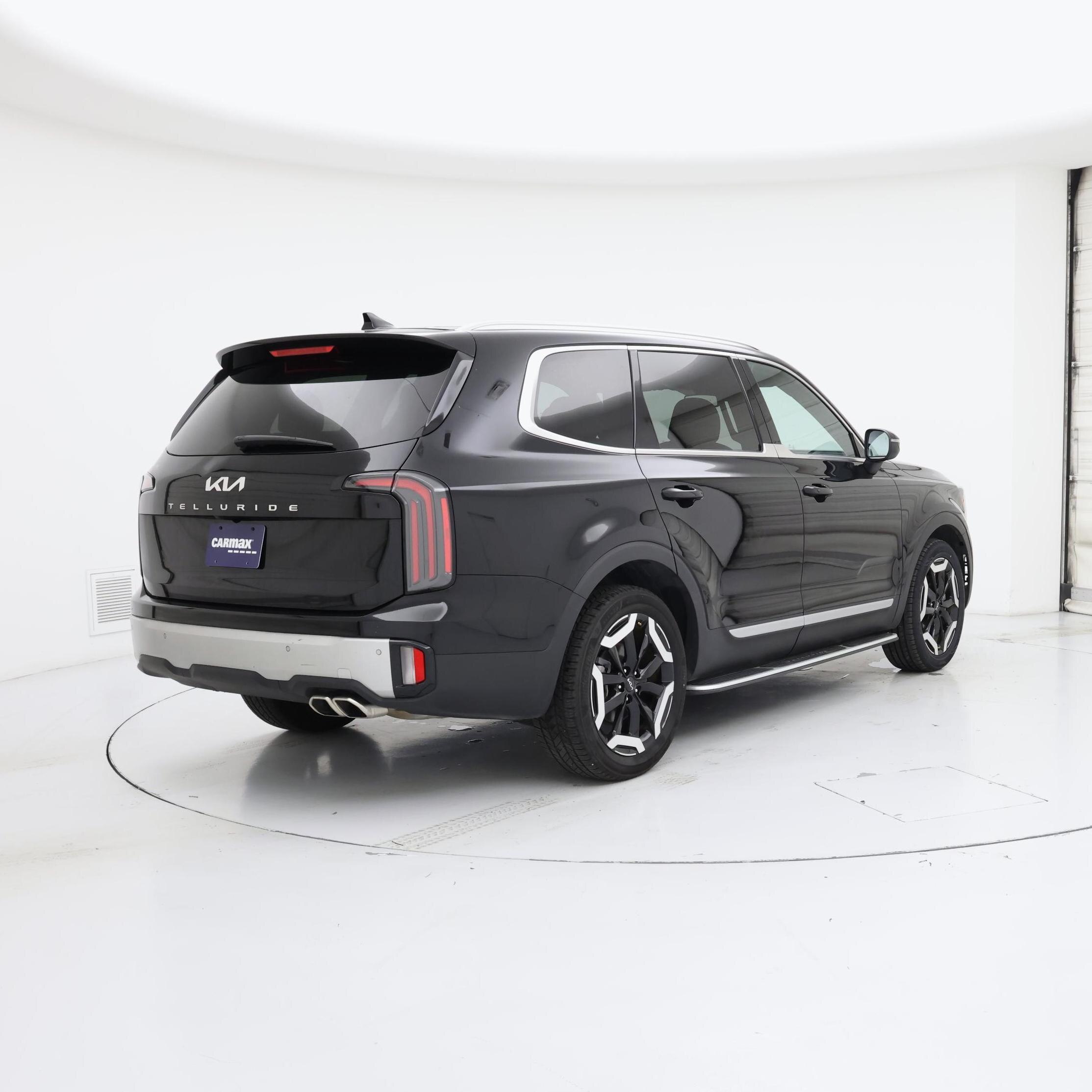 Thumbnail: 2023 Kia Telluride - 8