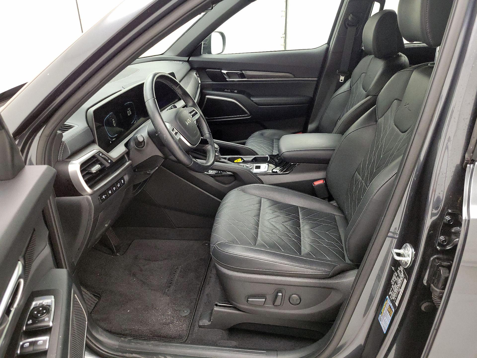 Thumbnail: 2024 Kia Telluride - 11