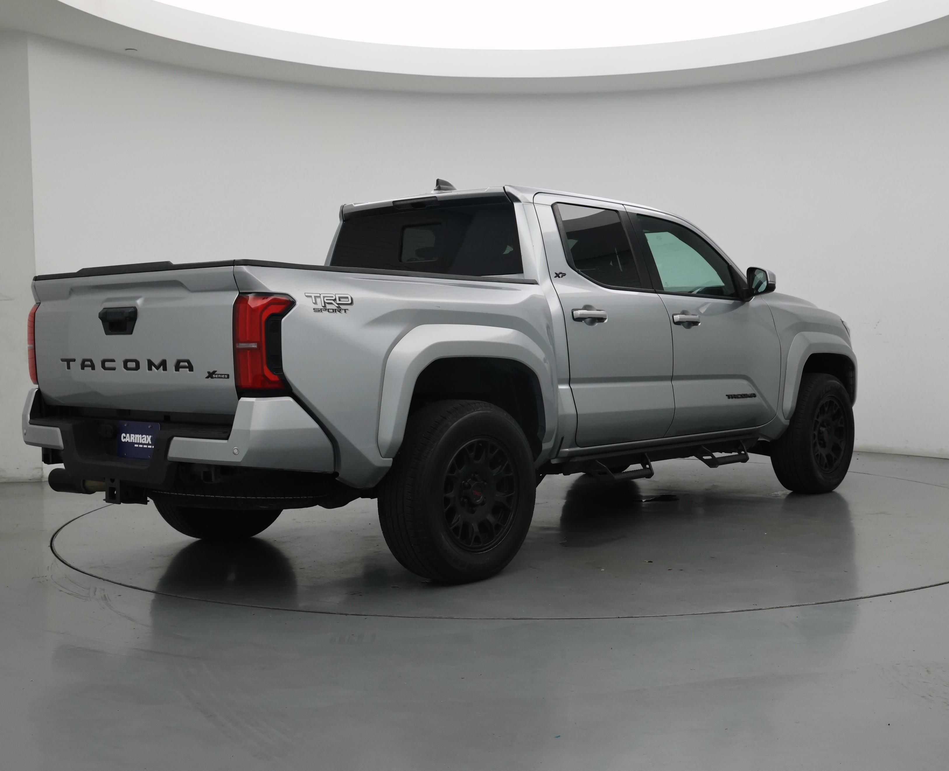 Thumbnail: 2024 Toyota Tacoma - 8